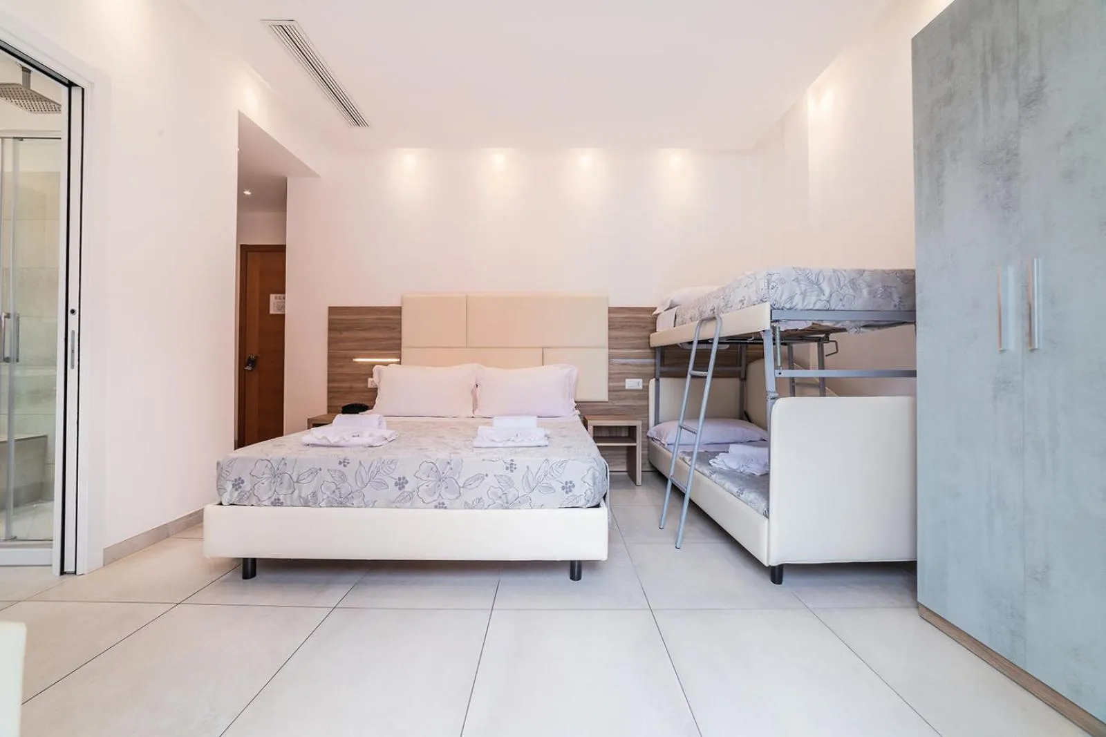 Bed in Hotel Ambasciatori