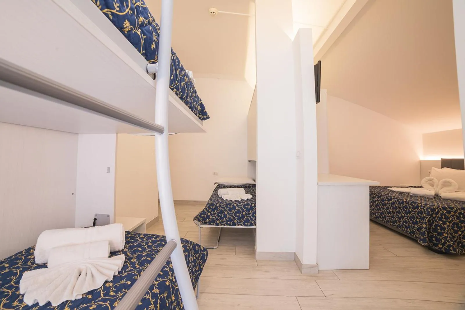 Bed in Hotel Ambasciatori