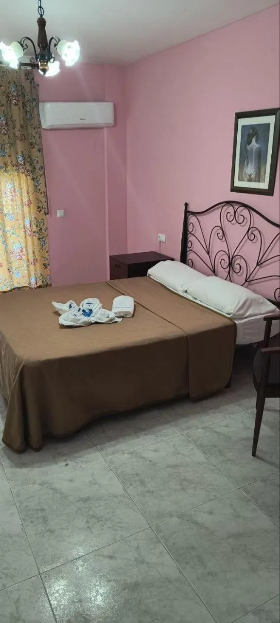 Bed in Hostal Europa