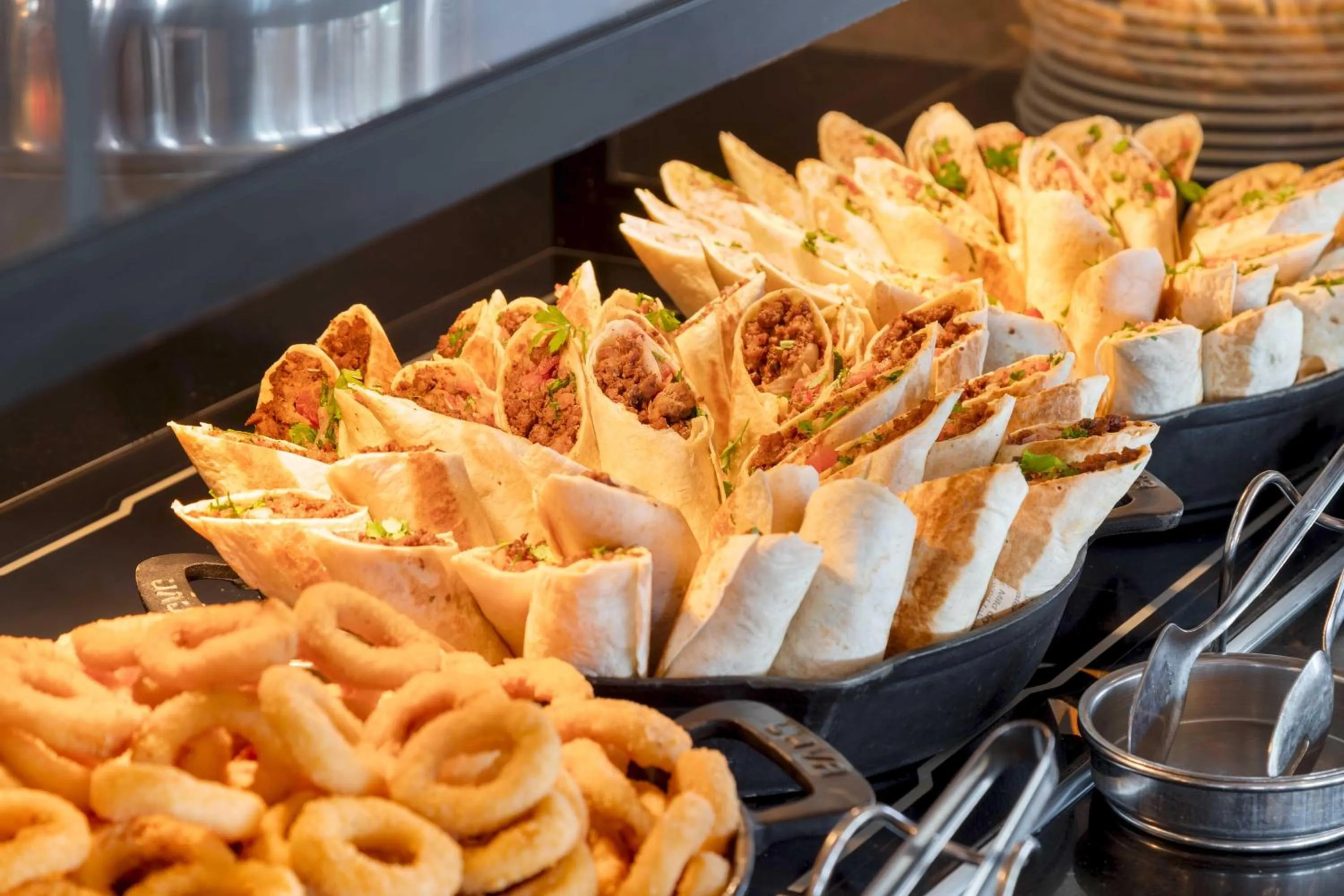 Restaurant/places to eat in Kirman Belazur Resort & Spa