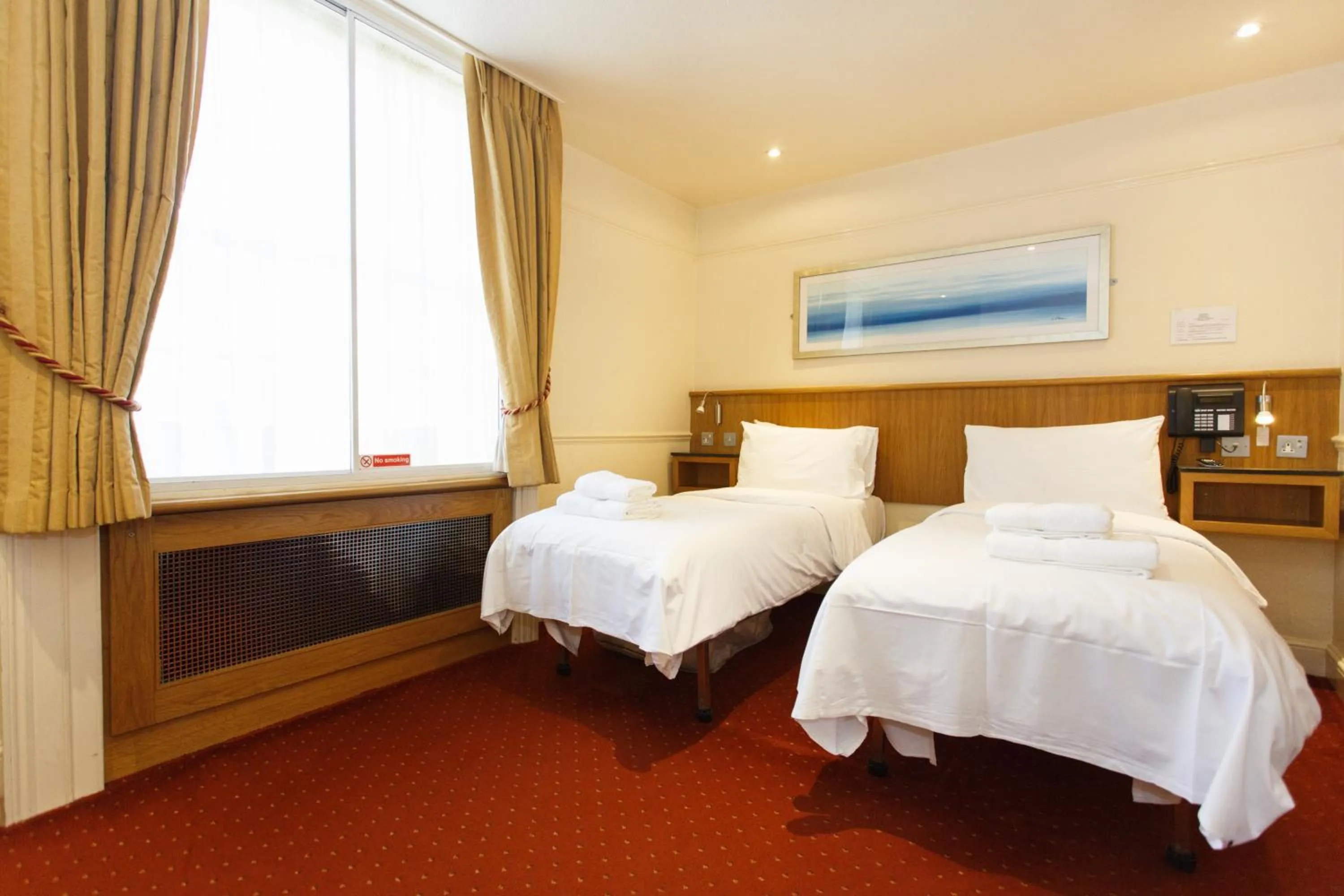 Day, Bed in Morgan Hotel