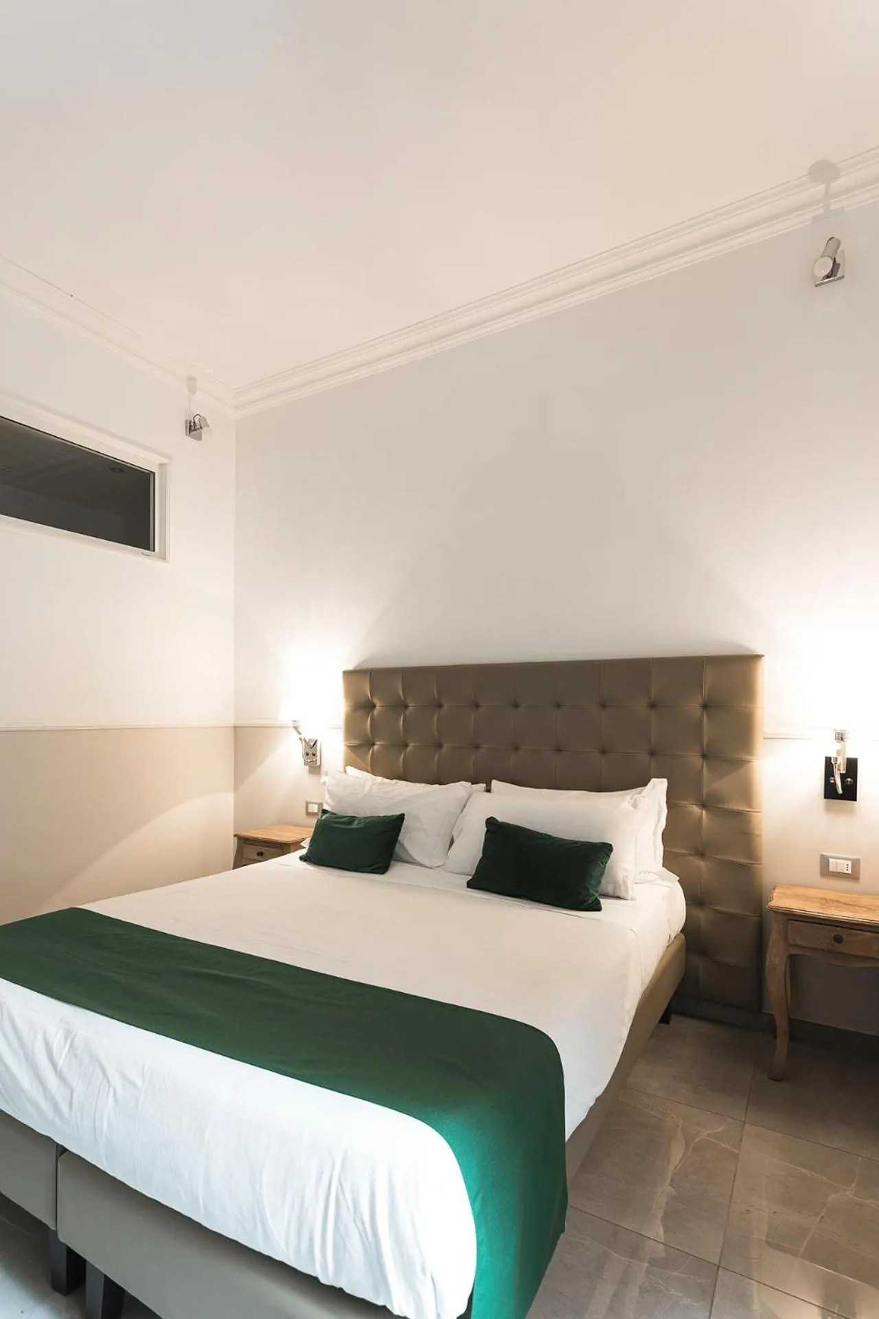 Bedroom, Bed in Vaticano Luxury Guest House