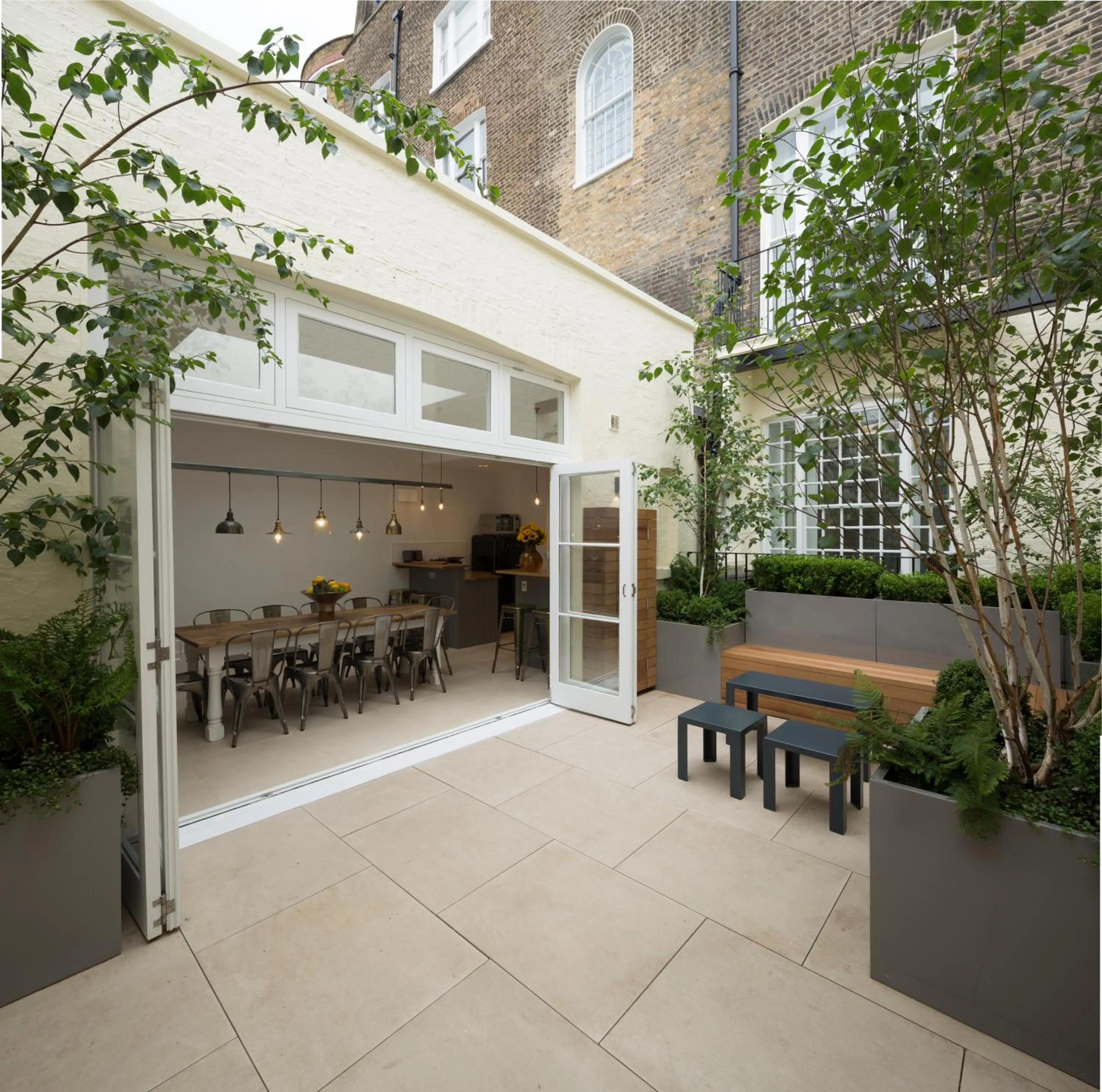 Dining area in The Z Hotel Gloucester Place