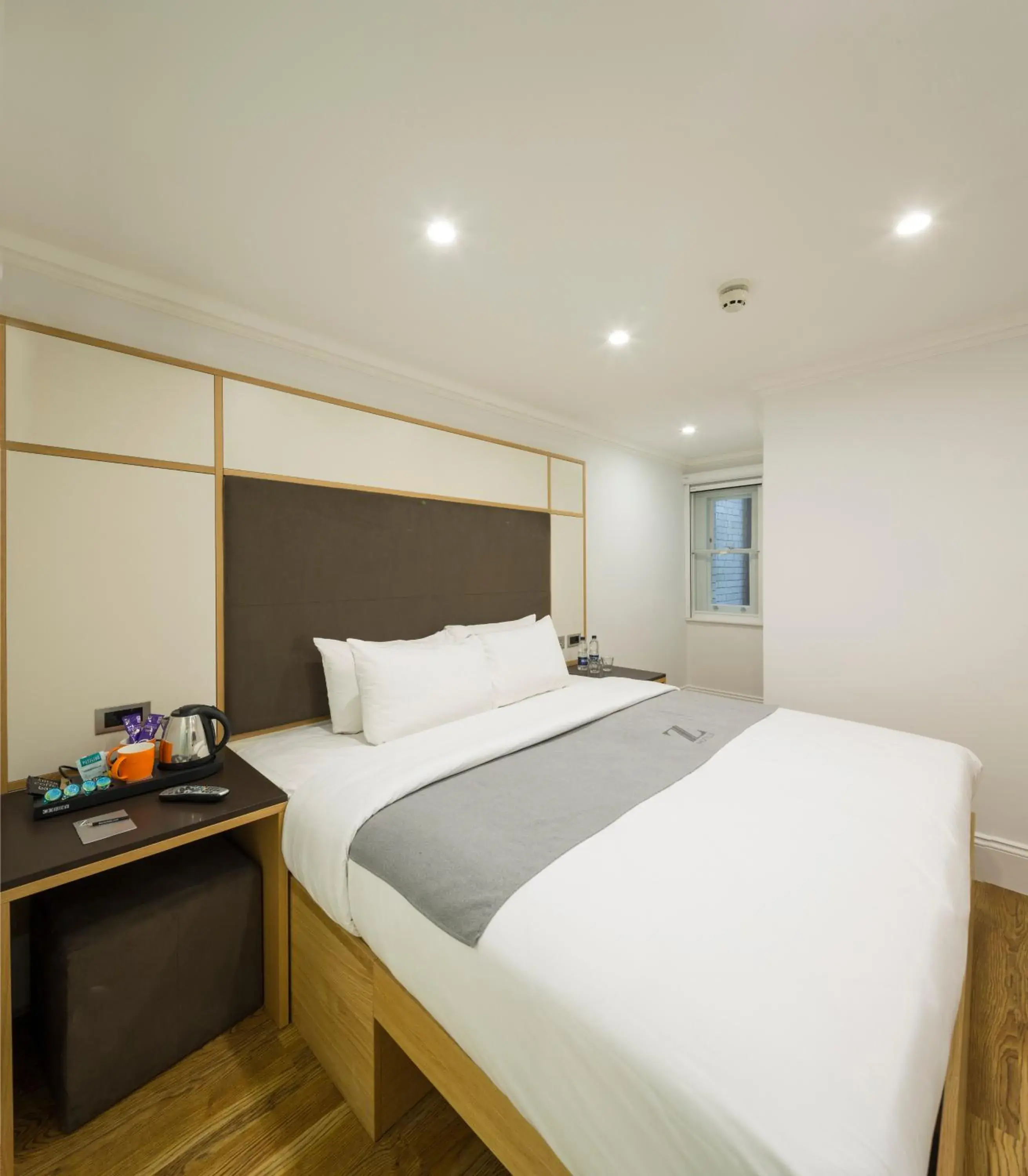 Queen Room in The Z Hotel Gloucester Place Queen Room in The Z Hotel Gloucester Place