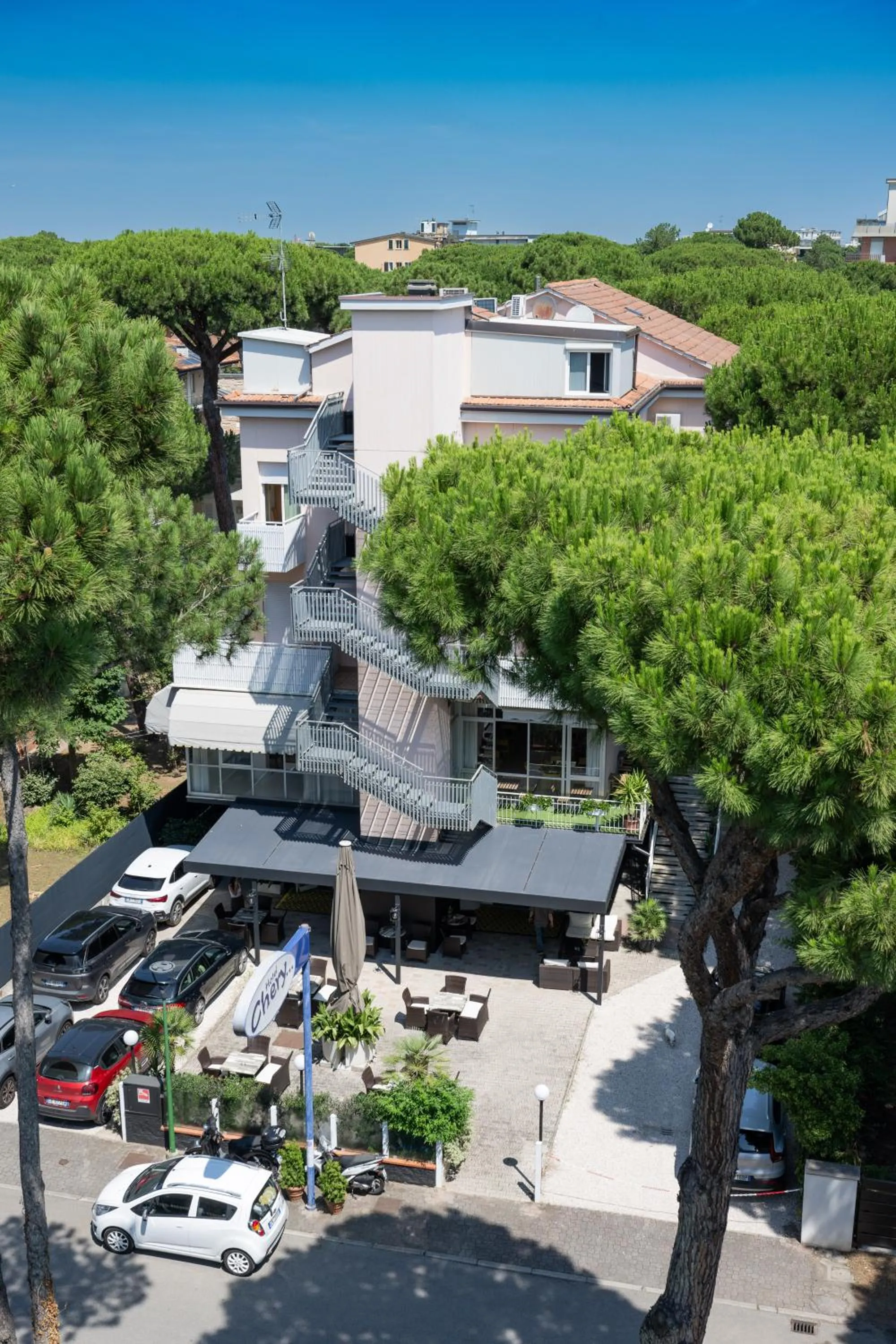 Property building in Hotel Chery