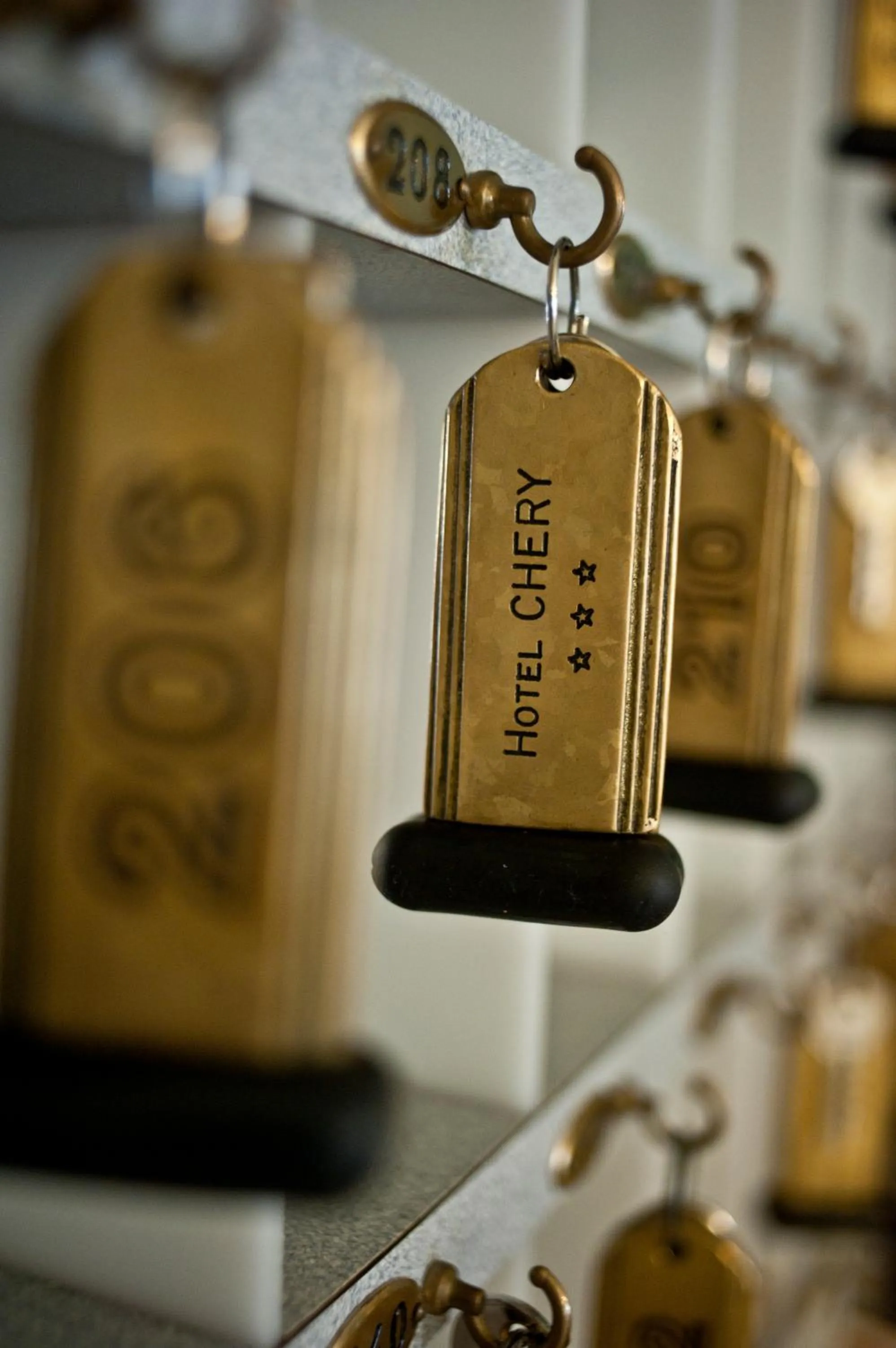 Logo/Certificate/Sign in Hotel Chery