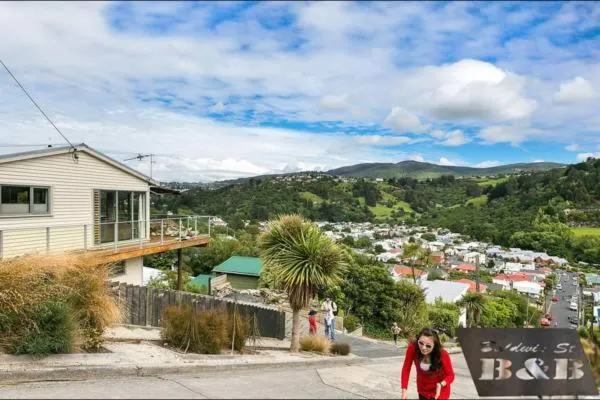 Nearby landmark in Sleep on the Steepest Street in the World!