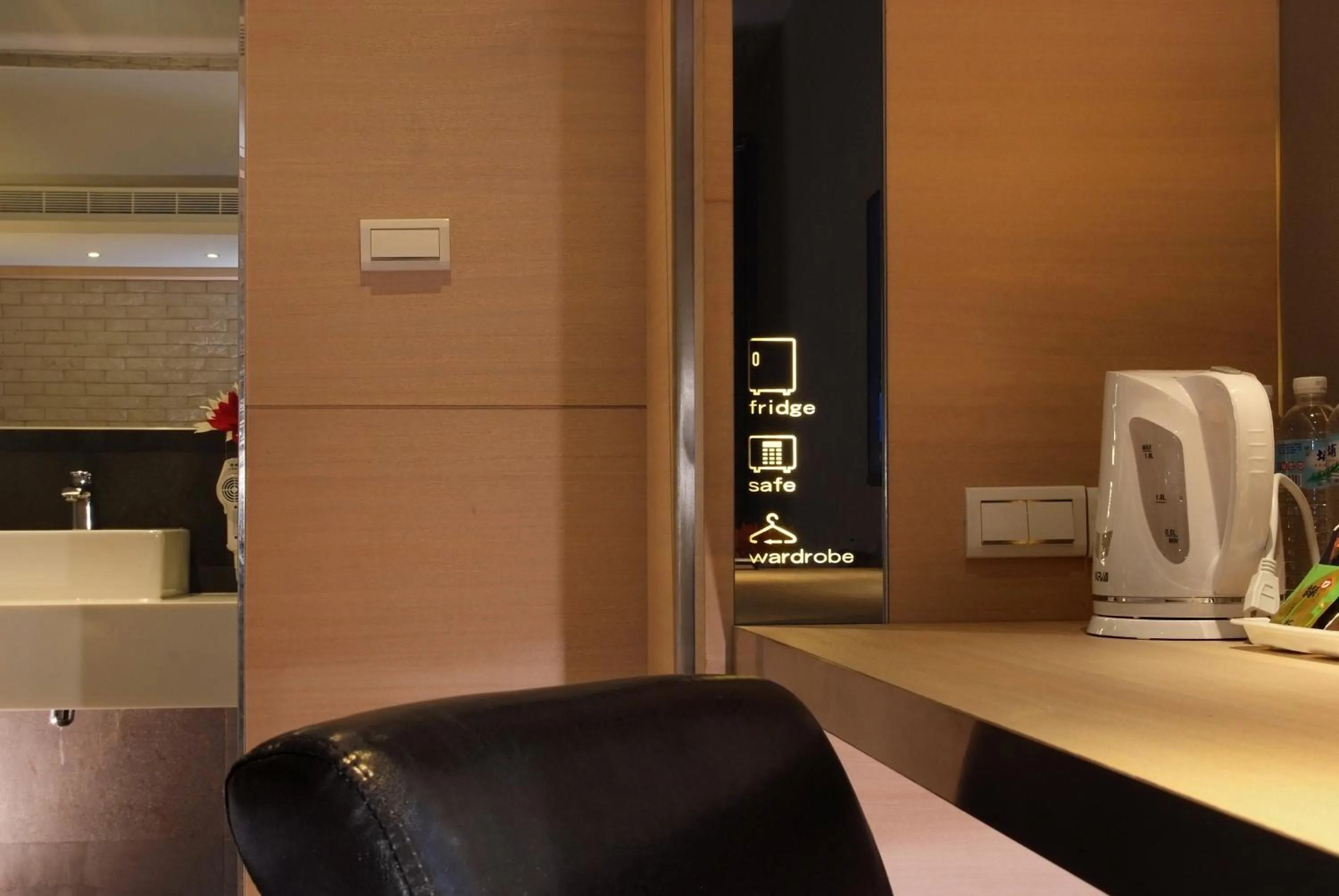 Decorative detail in Guest Hotel