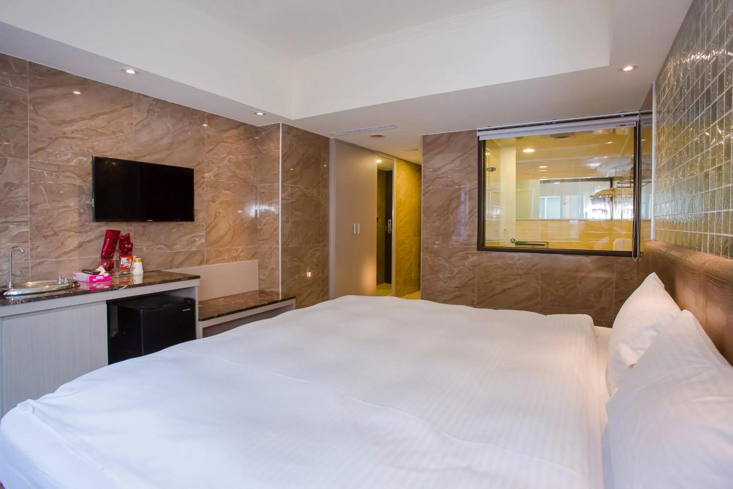 Bedroom, Bed in Shui Sha Lian Hotel