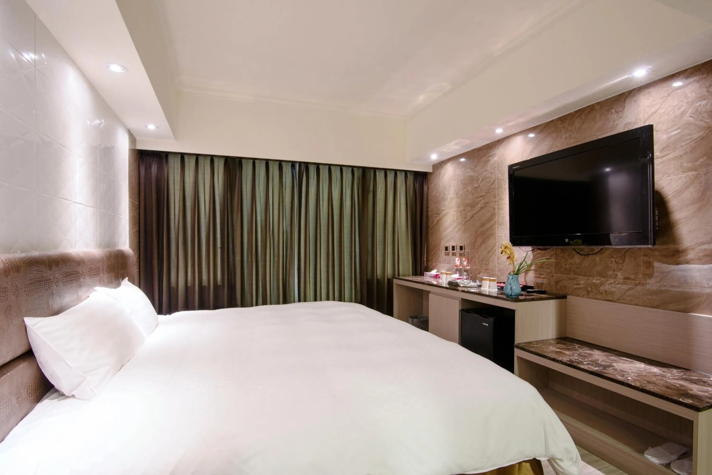 Bedroom, Bed in Shui Sha Lian Hotel