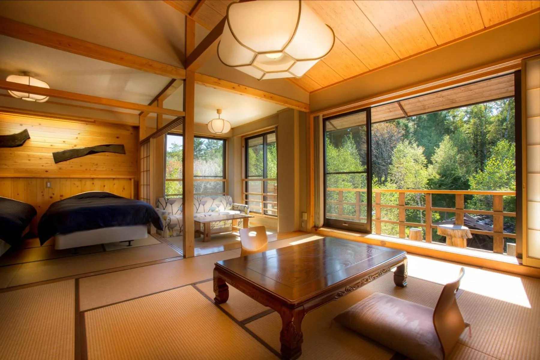 Tsutaya Tokinoyado Kazari