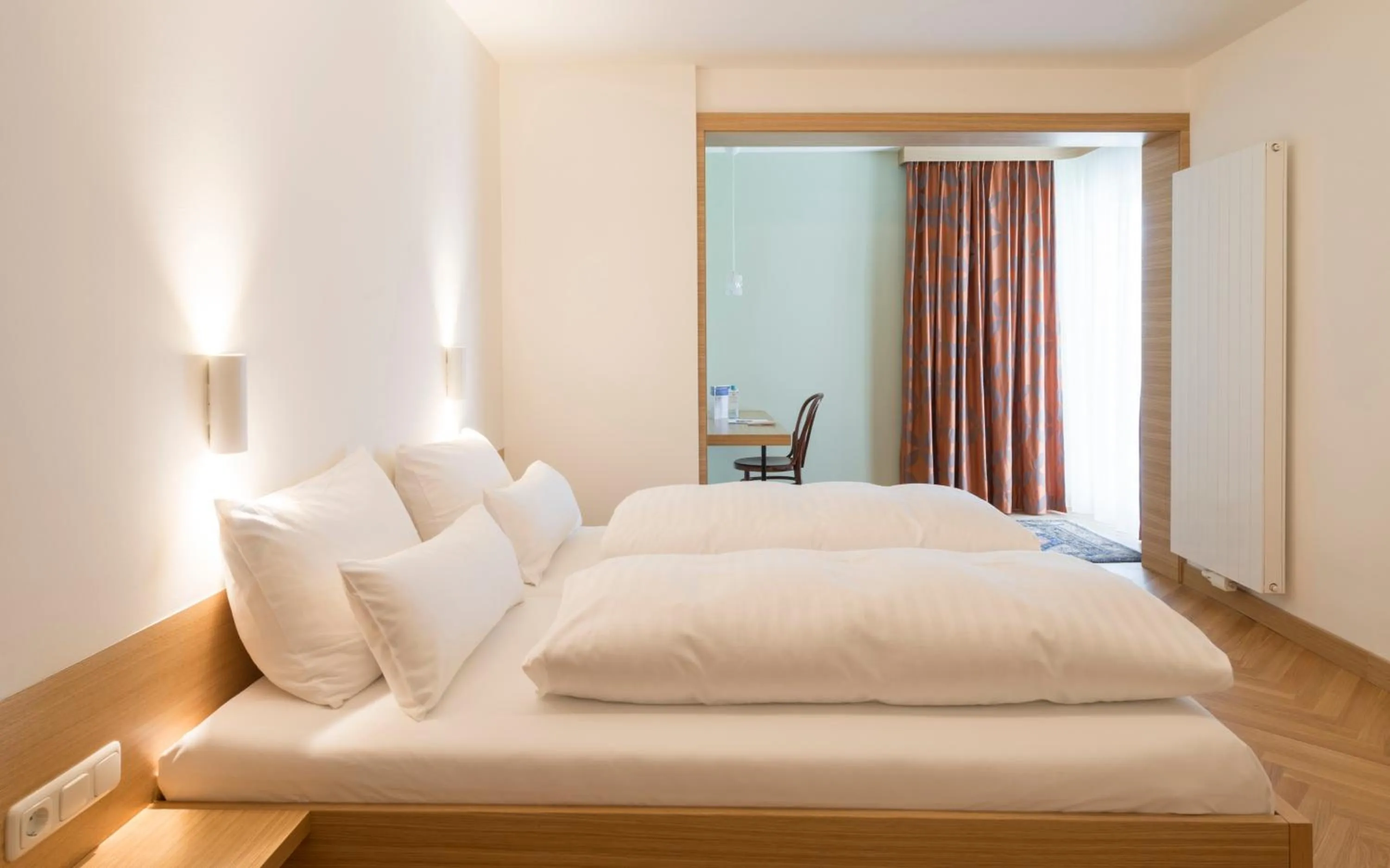 Photo of the whole room, Bed in Der Ederer