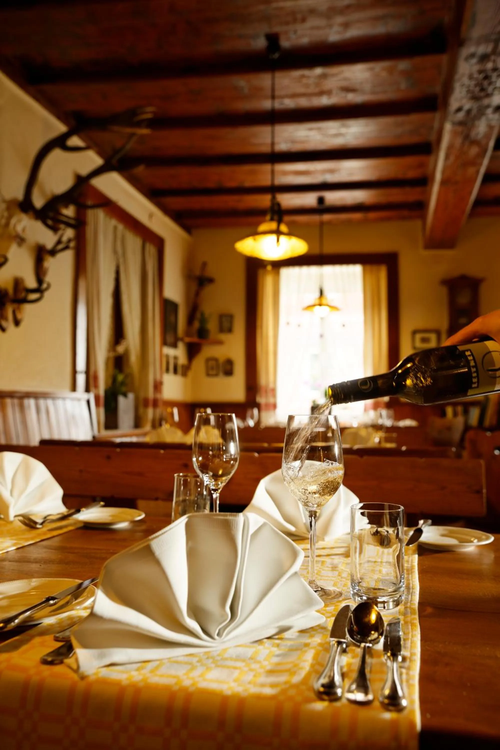 Restaurant/places to eat in Der Ederer