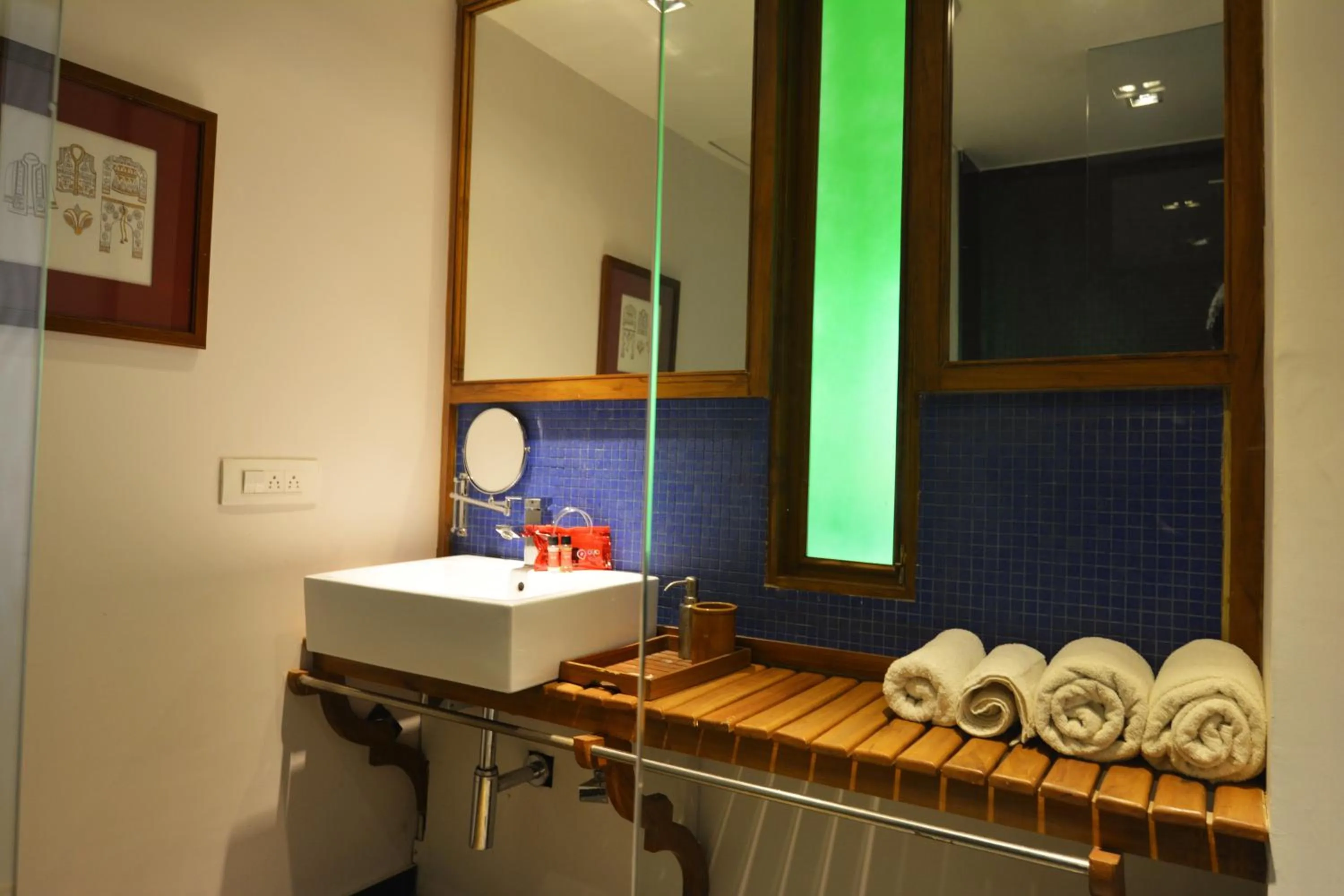 Bathroom in The Sky Imperial Aarivaa Luxury Stays