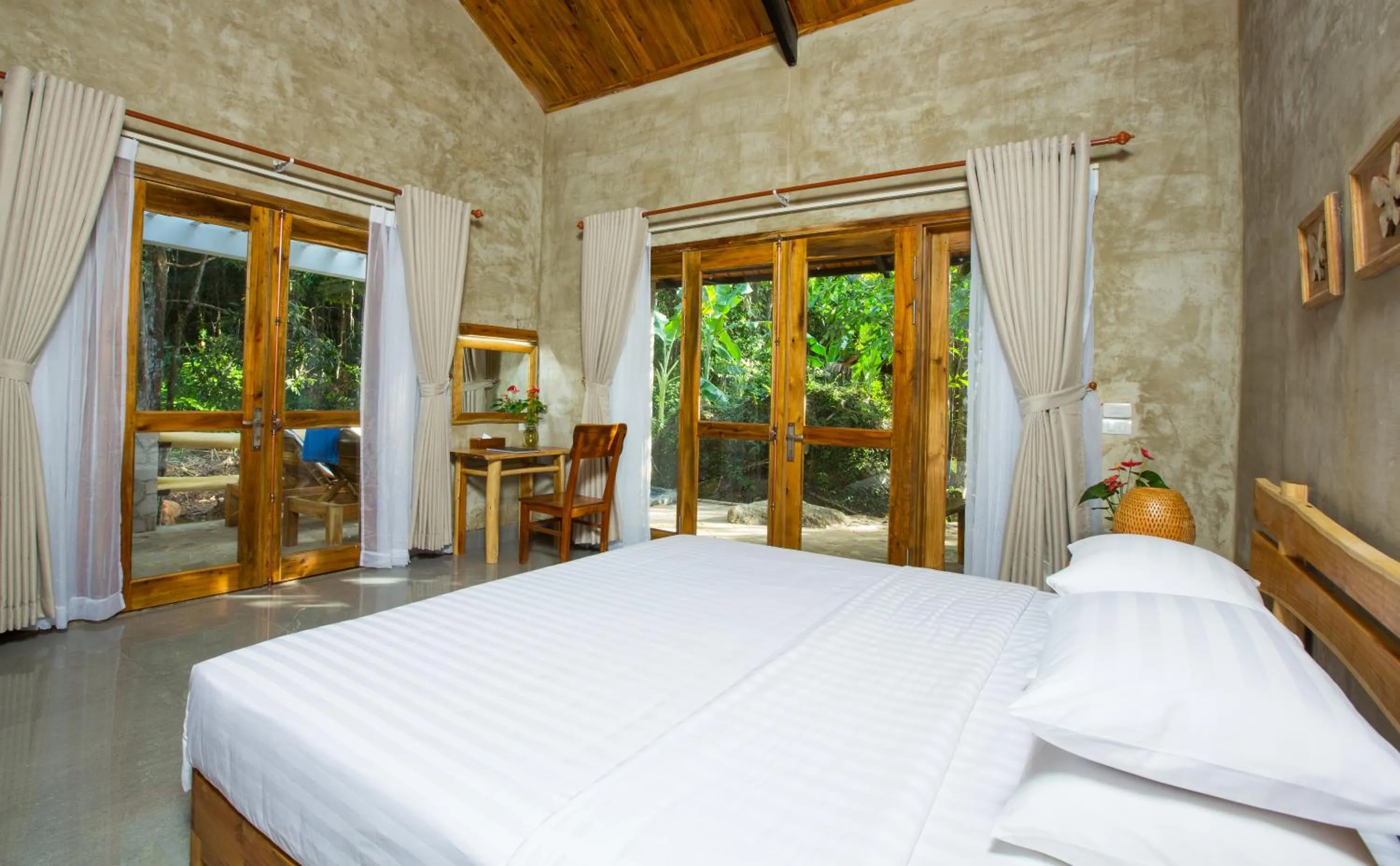 Bed in Valley Village Phu Quoc