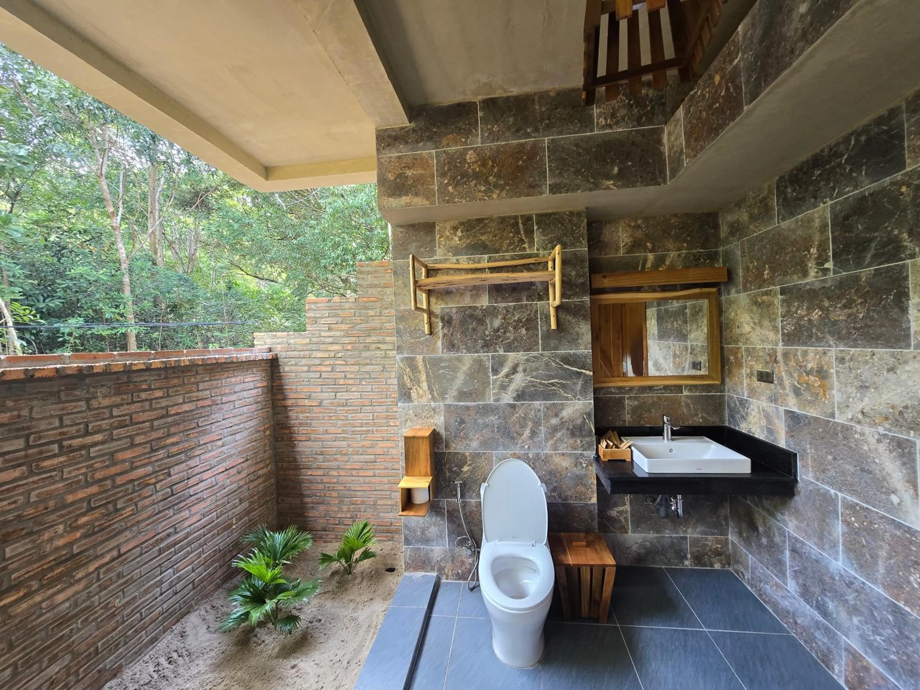 Shower in Valley Village Phu Quoc