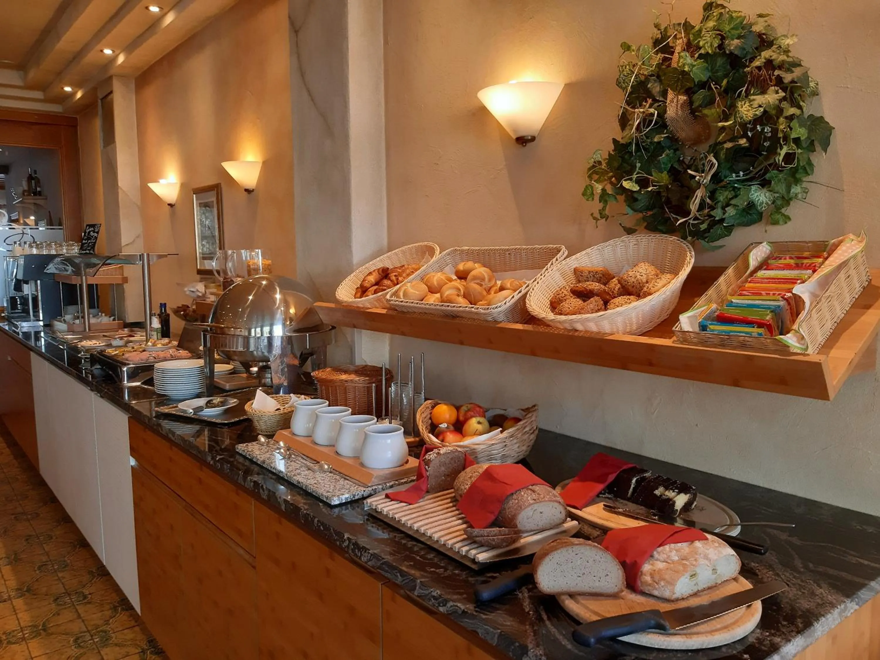 Buffet breakfast in Rathausstuben