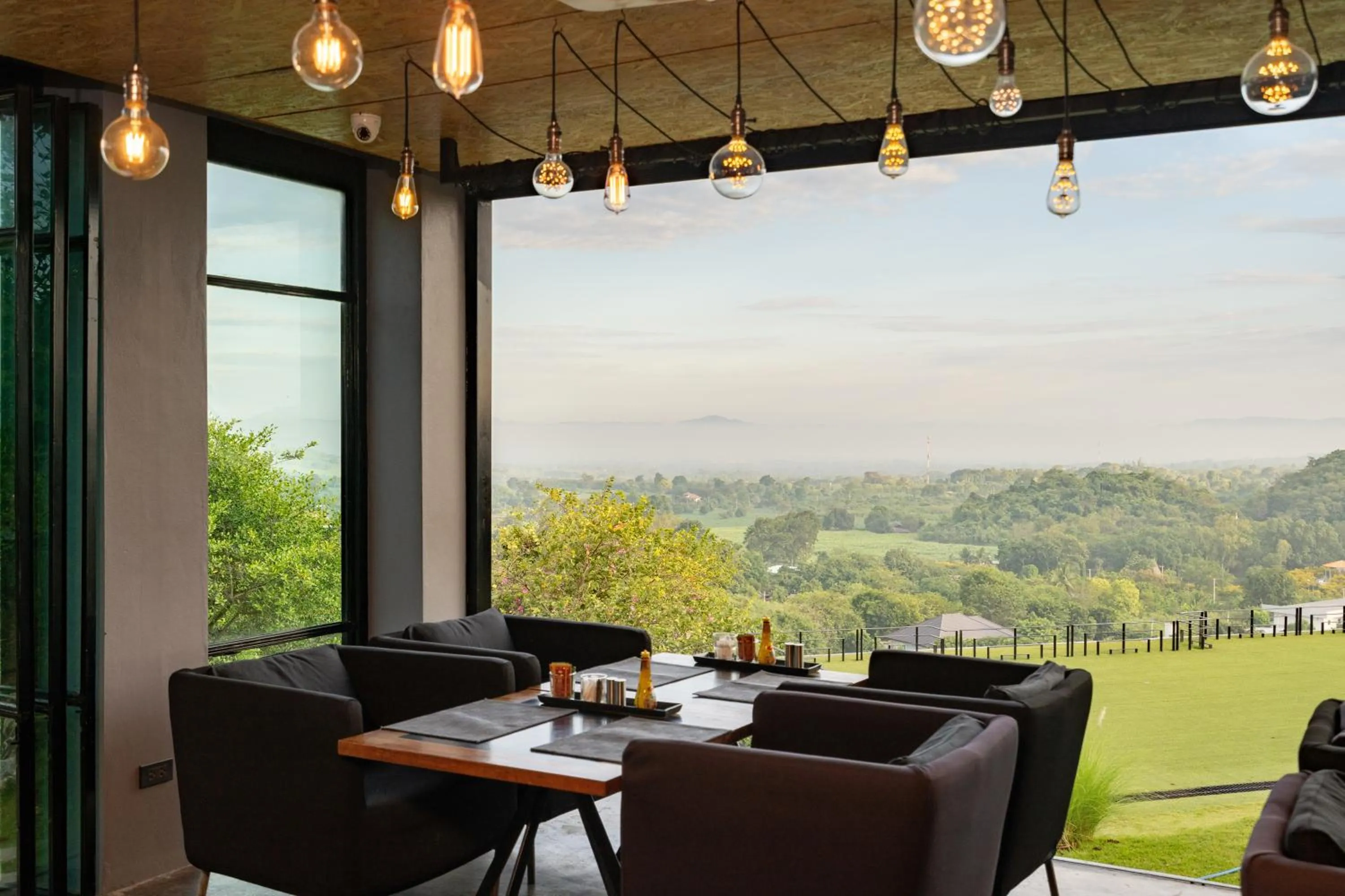 Restaurant/places to eat in The Paz Resort Khao Yai