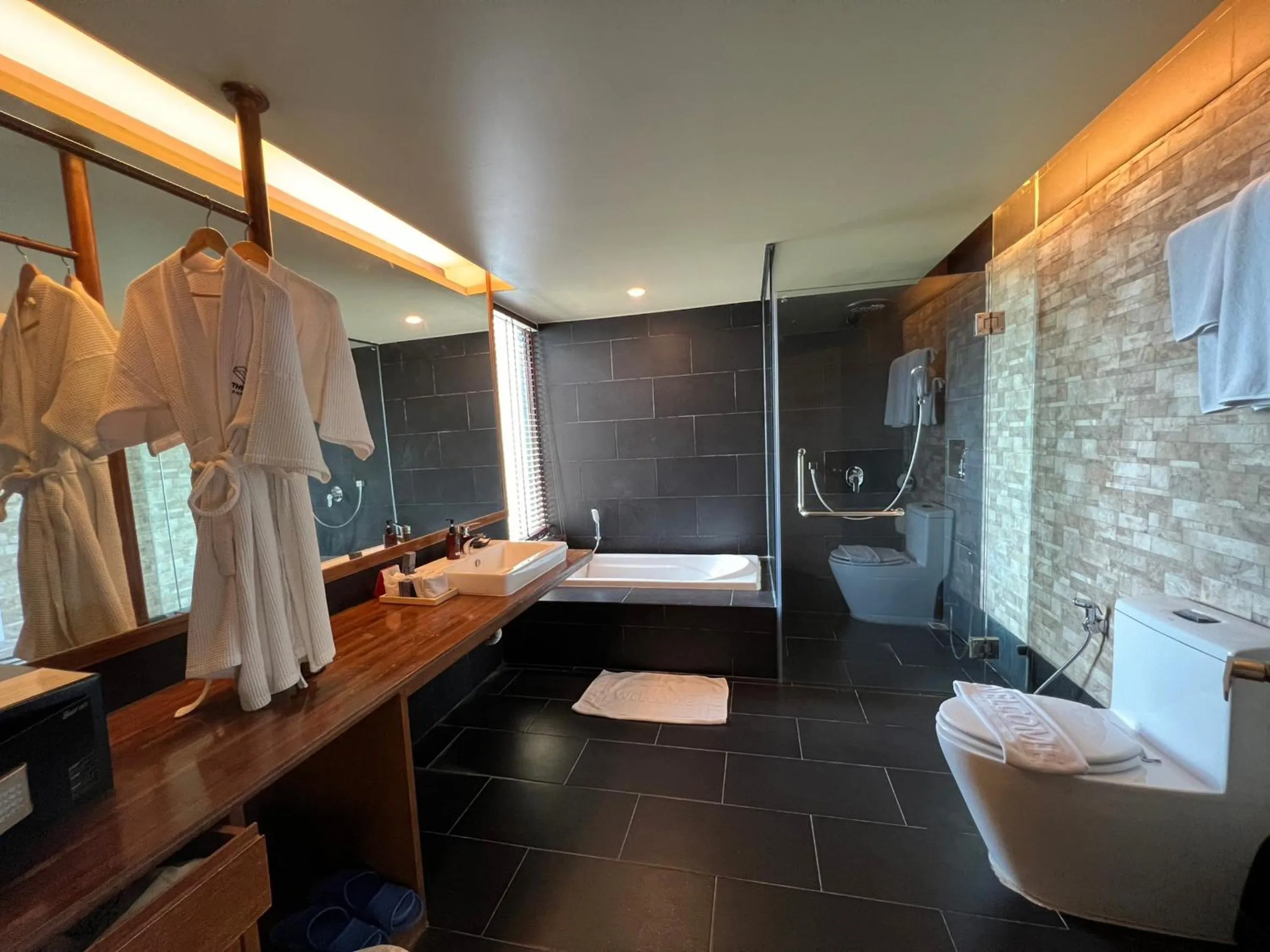 Toilet in The Paz Resort Khao Yai