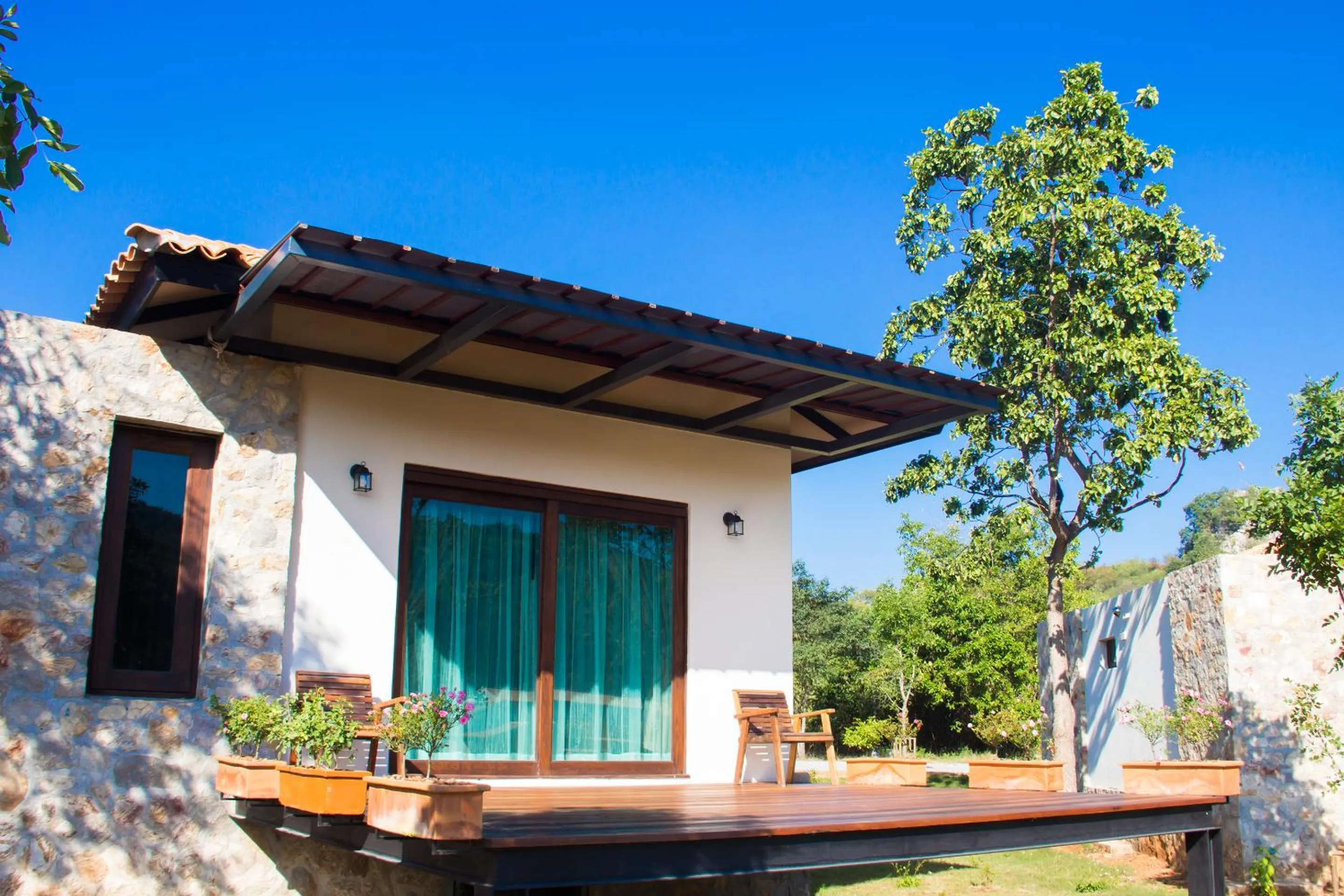 Balcony/Terrace in Mela Garden Retreat Cottage
