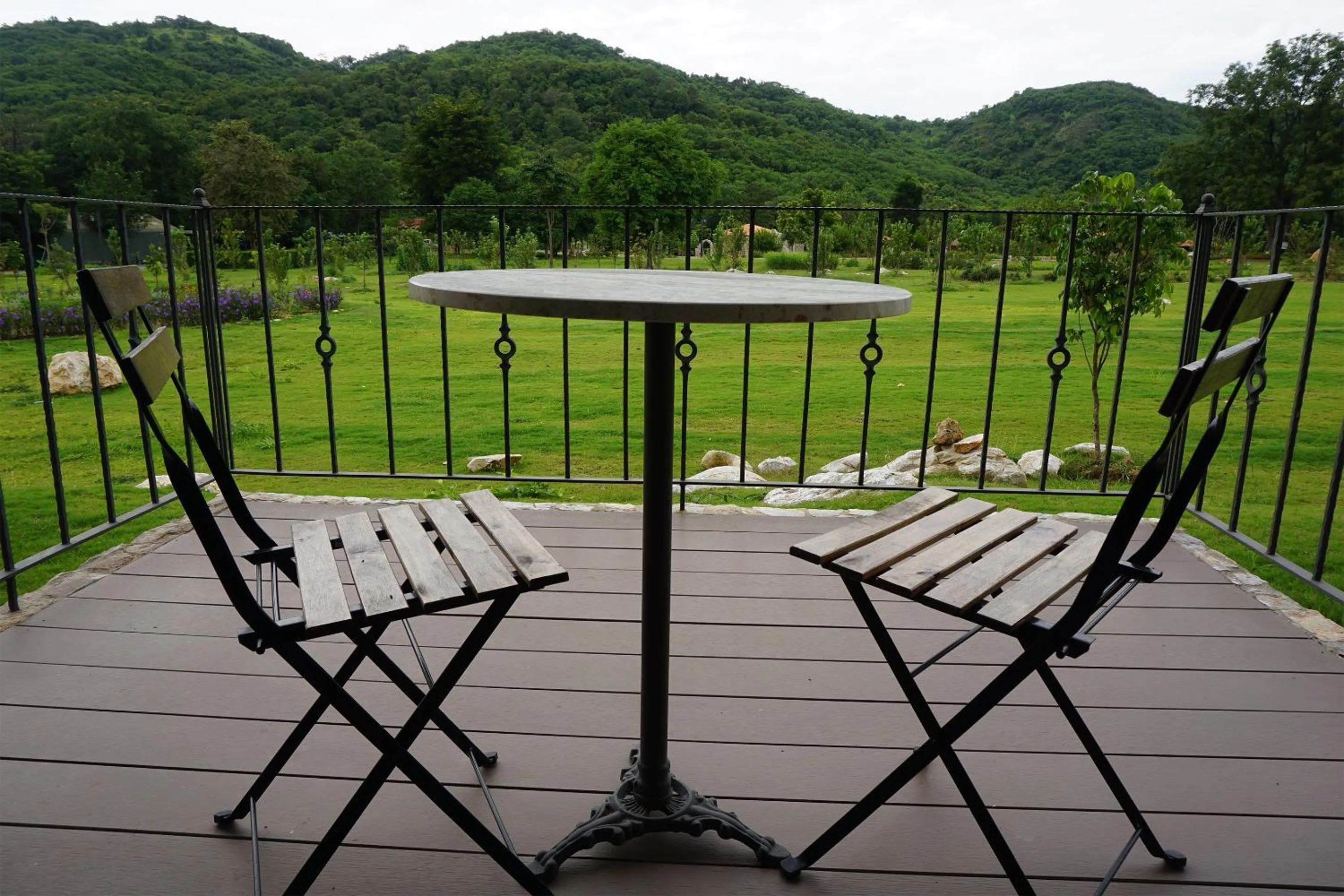 Mountain view in Mela Garden Retreat Cottage