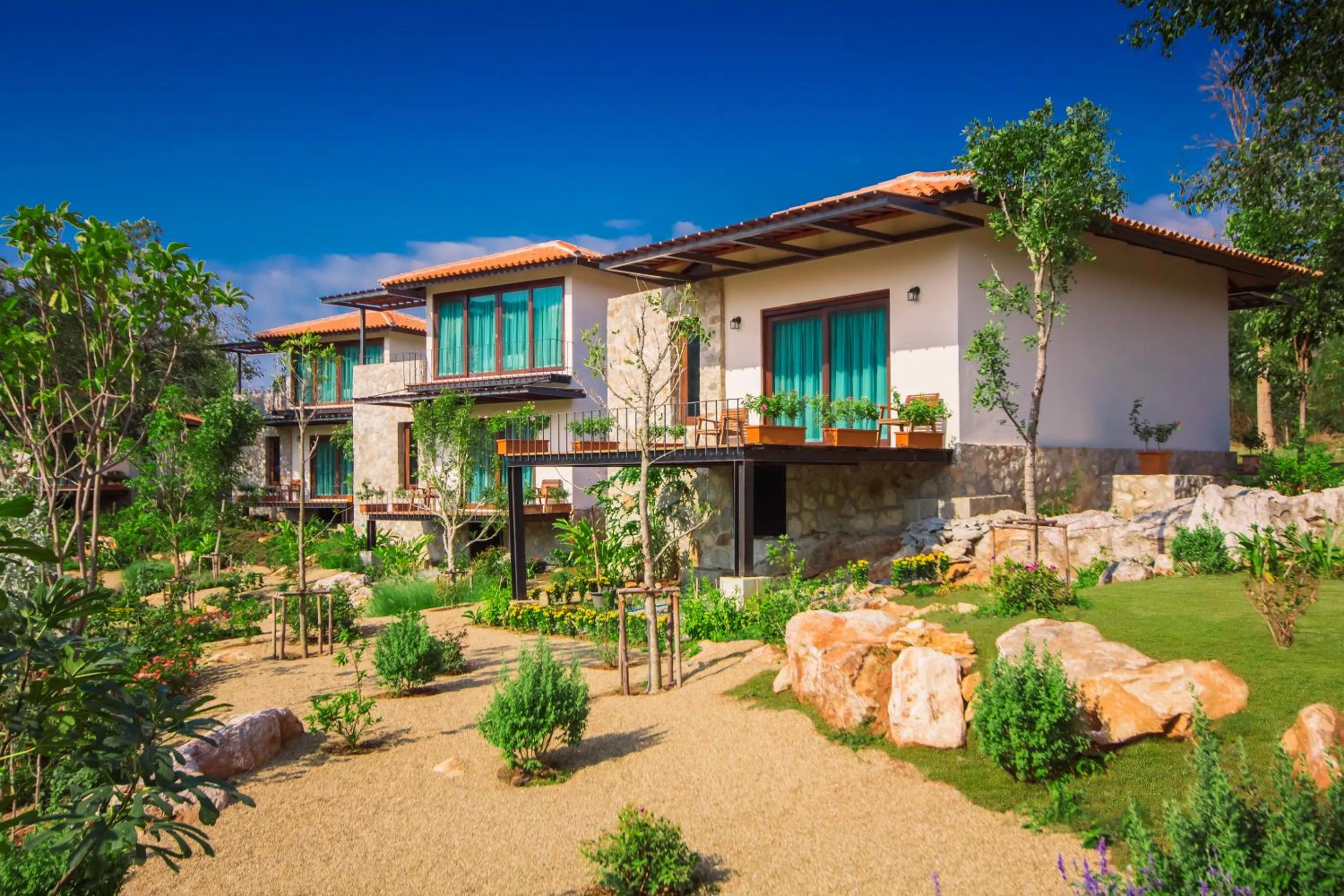 Property building in Mela Garden Retreat Cottage