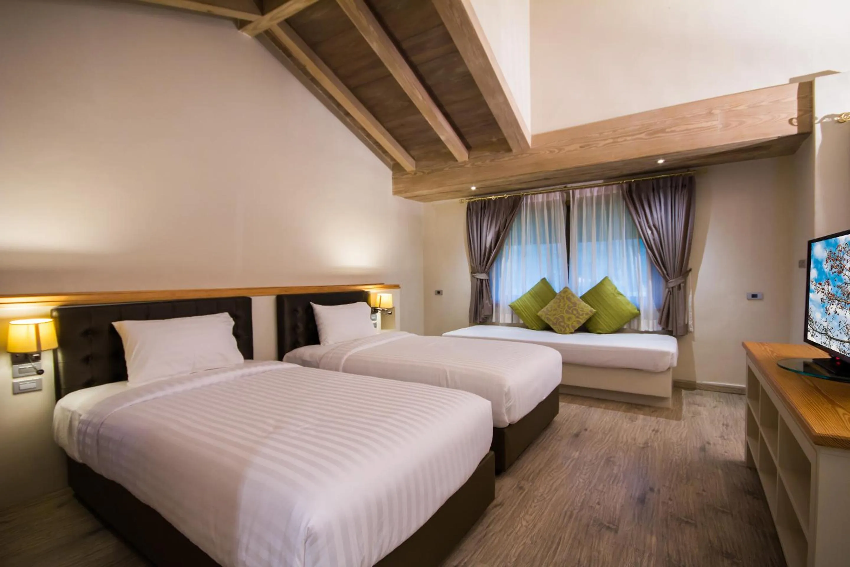 Bedroom, Bed in Mela Garden Retreat Cottage