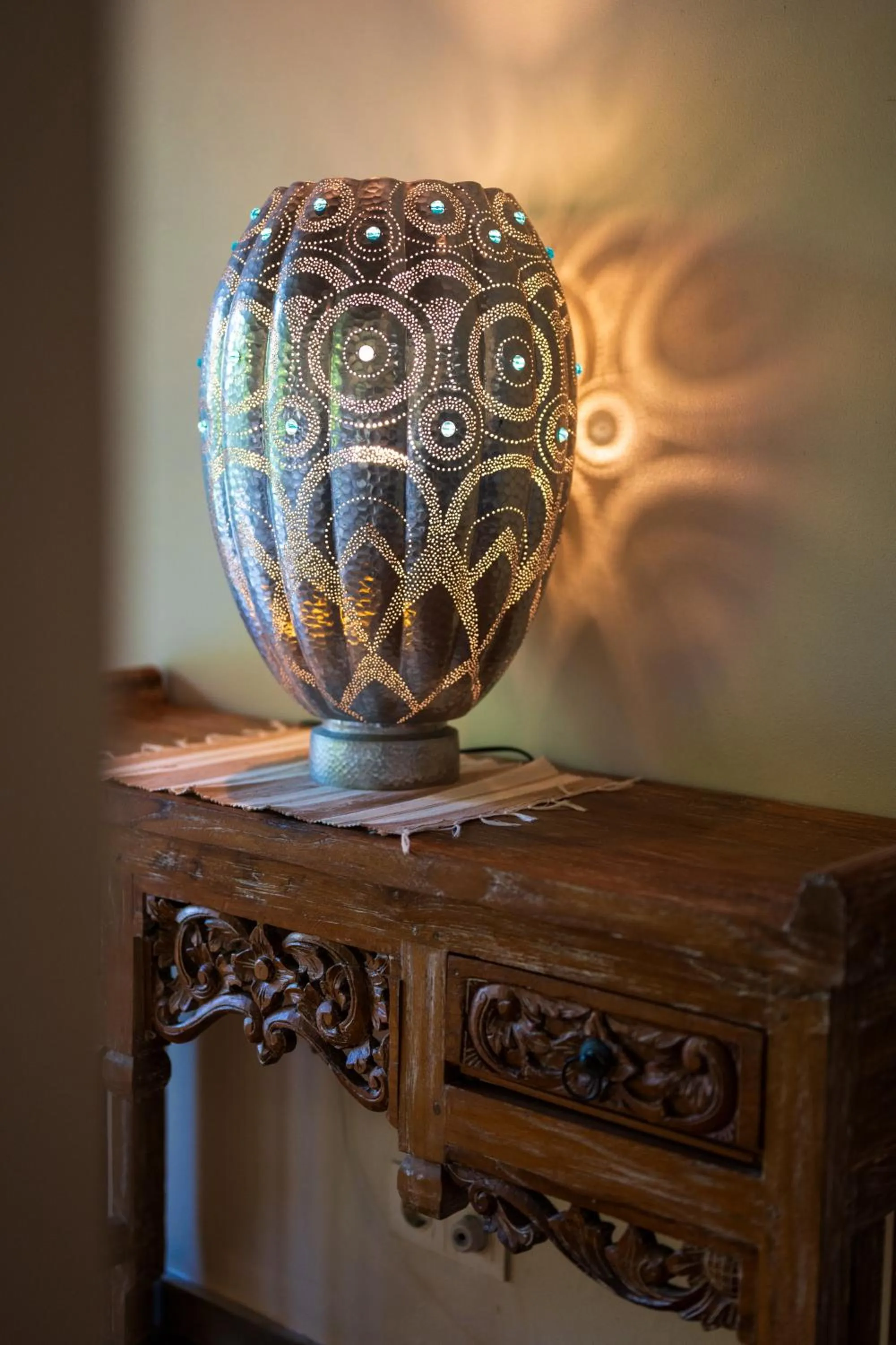 Decorative detail in Relax Bali Dive & SPA ocean front resort