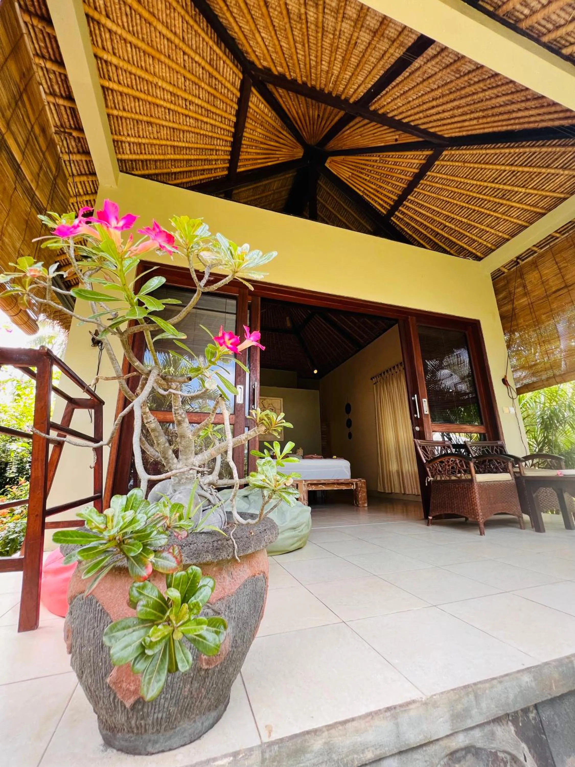 Balcony/Terrace in Relax Bali Dive & SPA ocean front resort