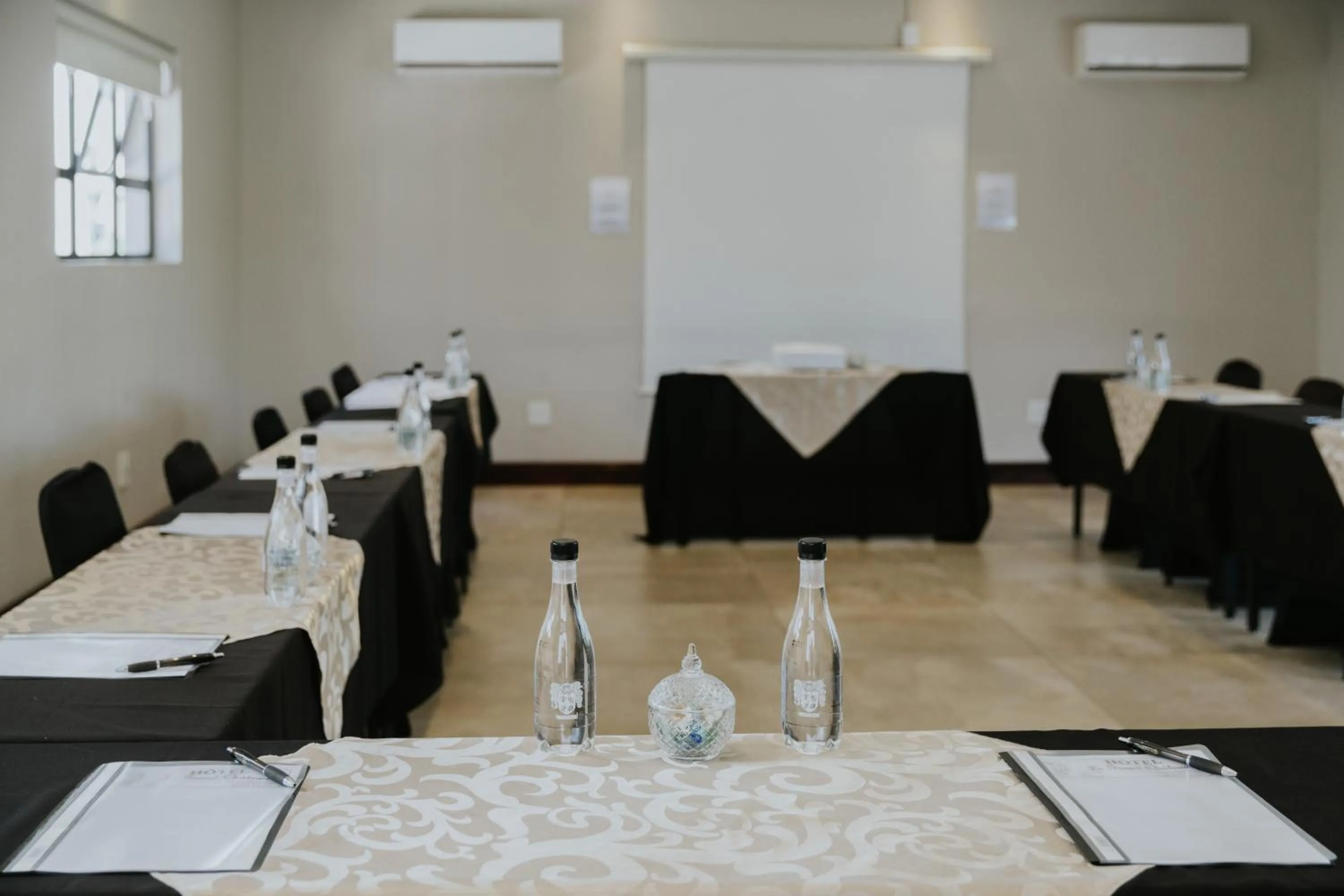 Meeting/conference room in Le Grand Chateau Hotel