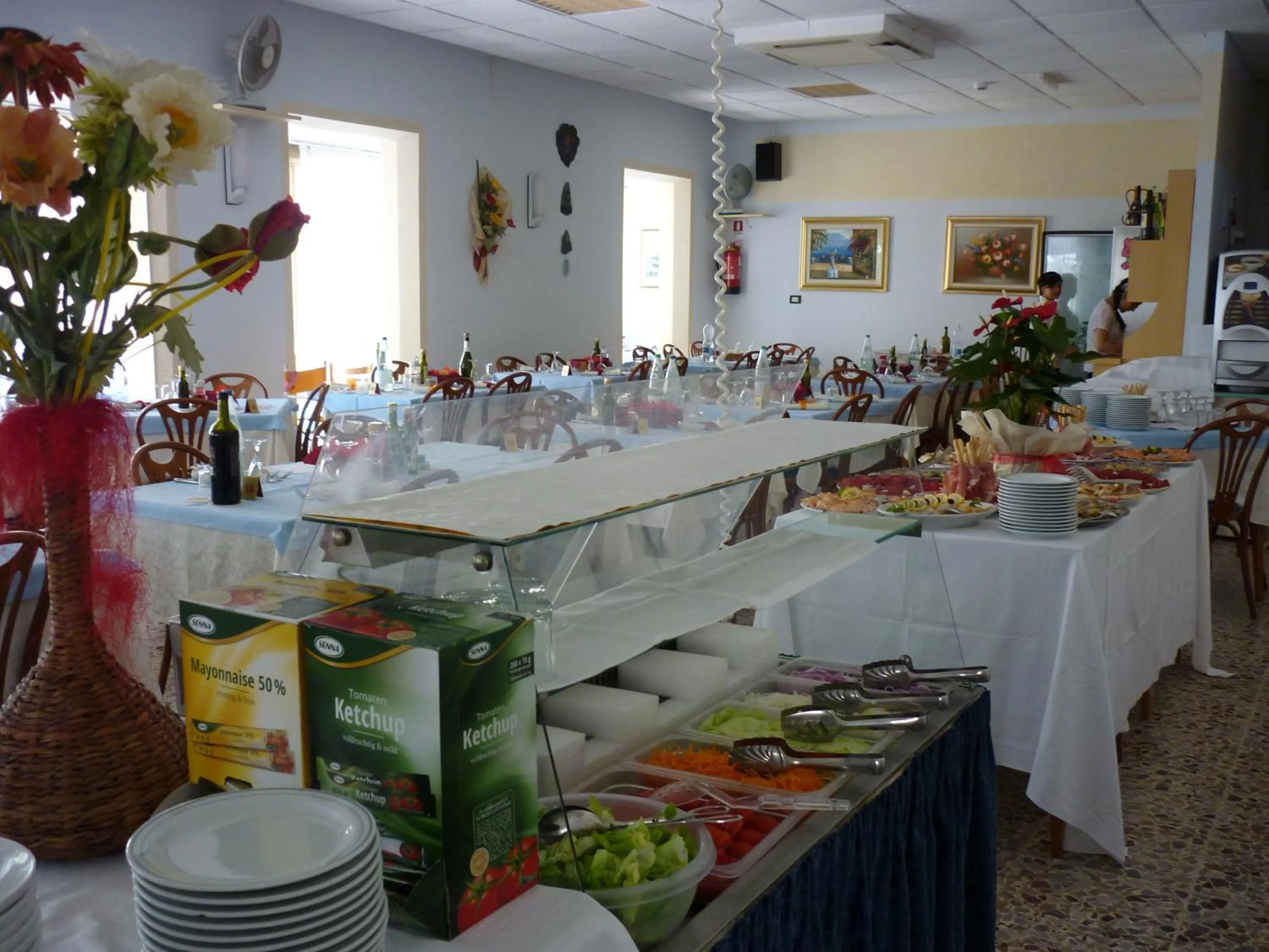 Food in Hotel Latini