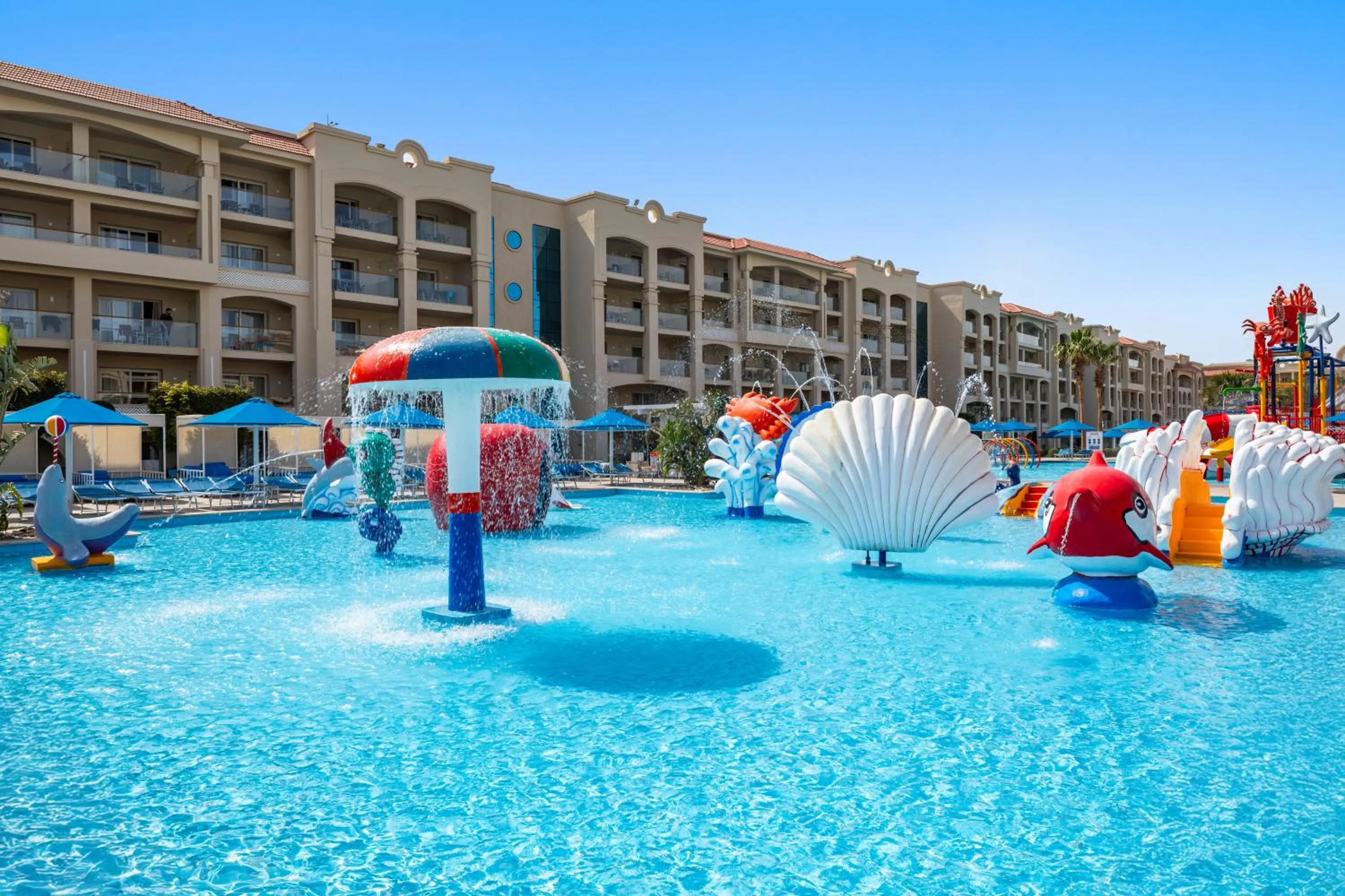 Aqua park in Pickalbatros White Beach Resort - Hurghada