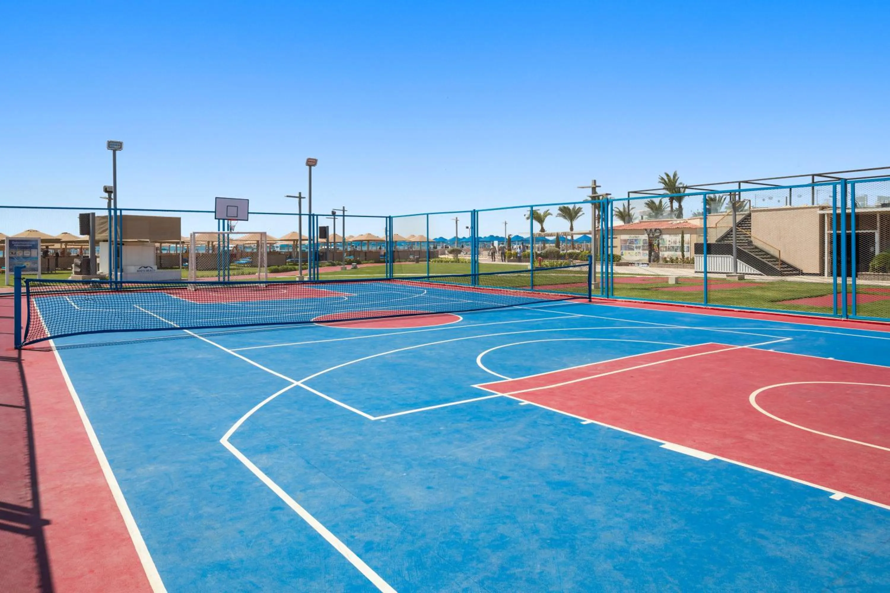 Tennis court in Pickalbatros White Beach Resort - Hurghada