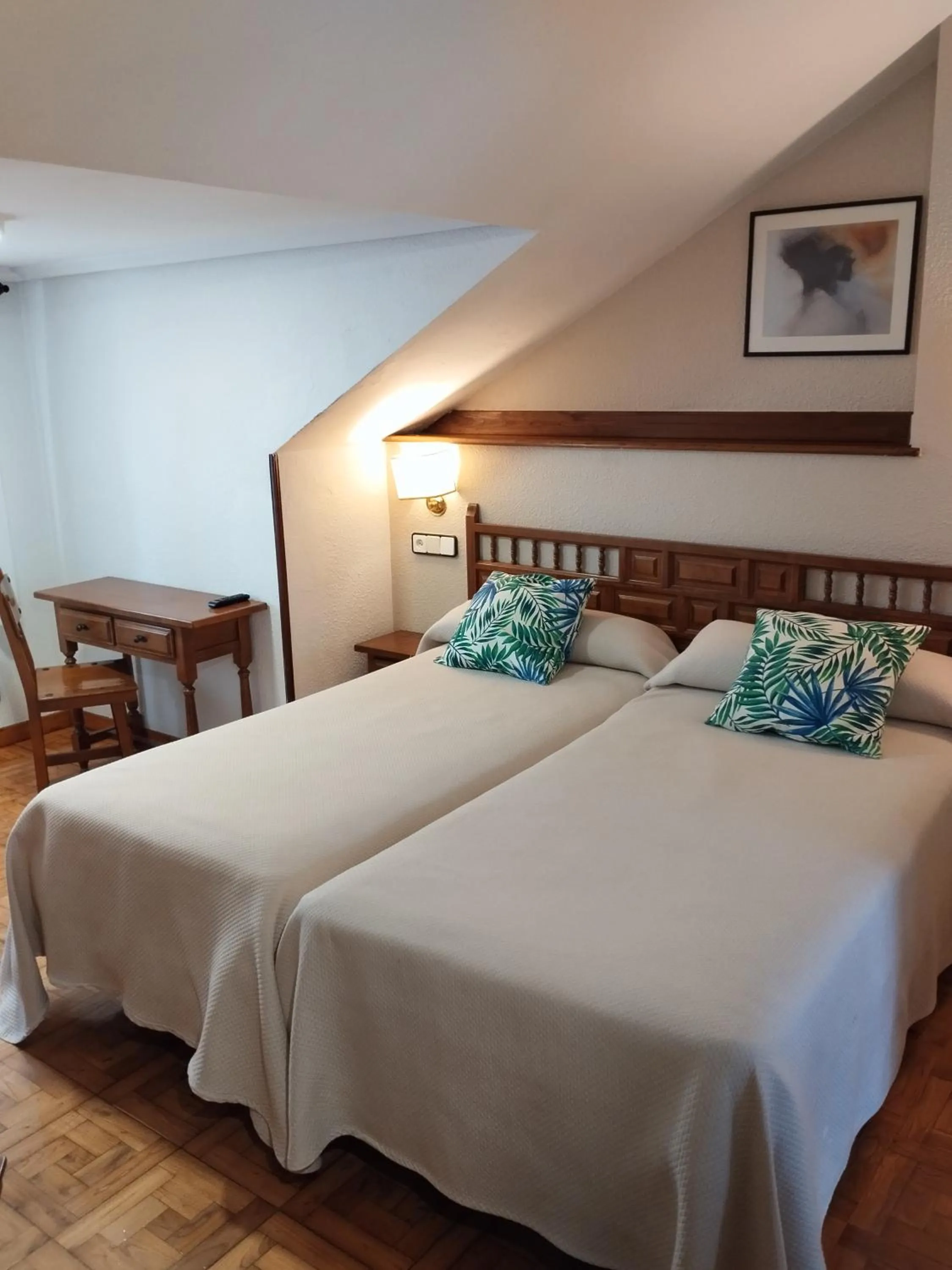 Bed in Hotel Los Hidalgos