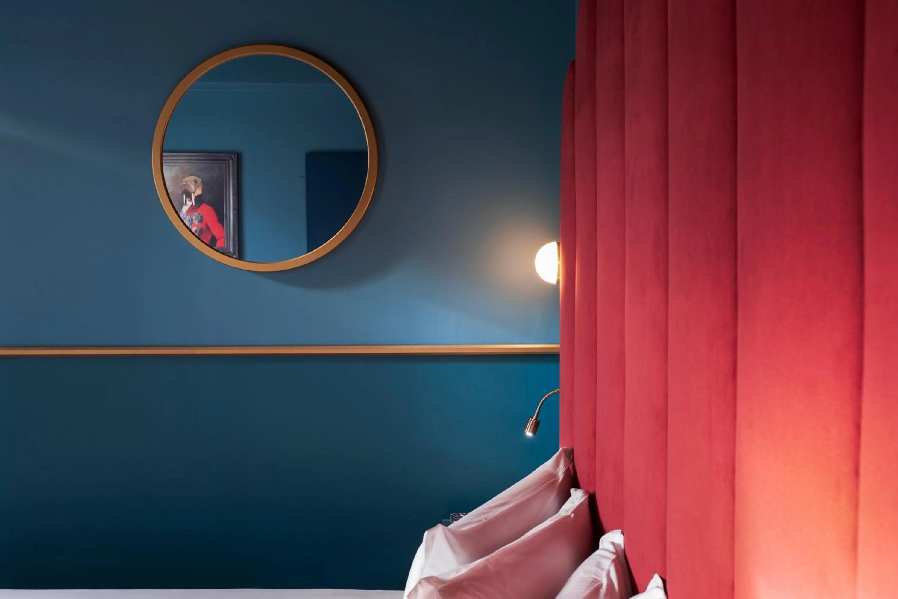 Decorative detail, Bed in Clerici Boutique Hotel