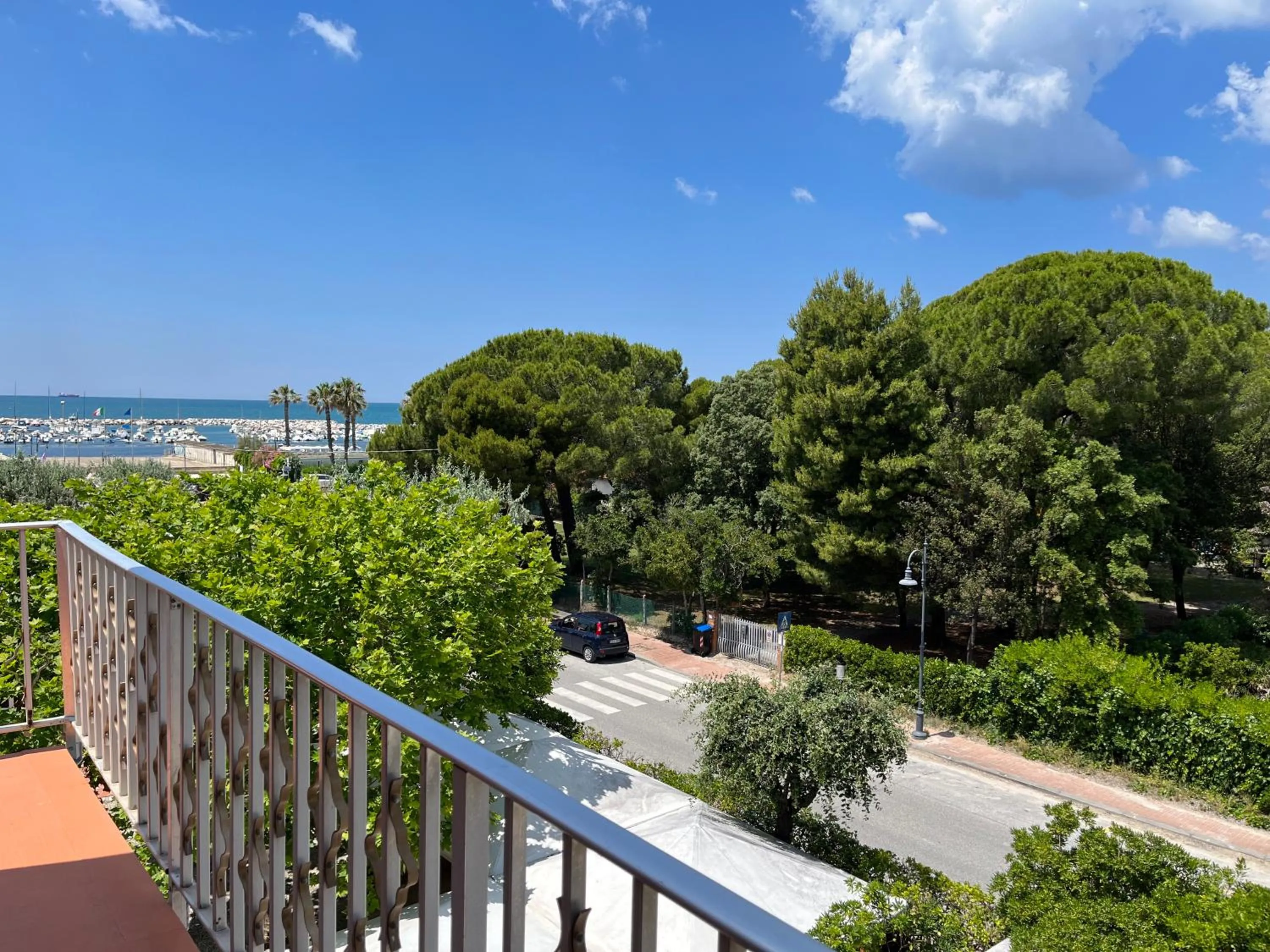 Sea view in Hotel Ellymar