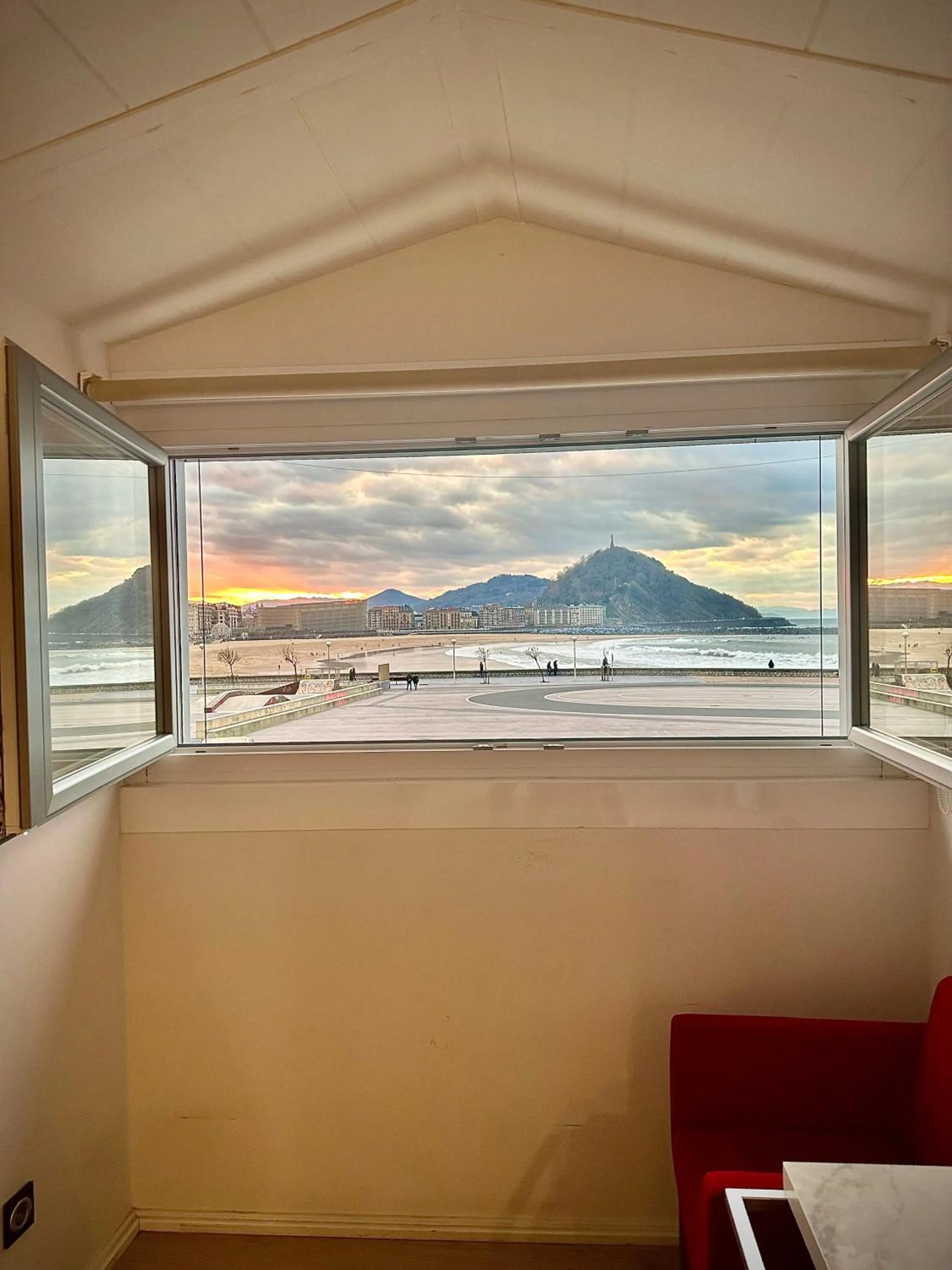 Bedroom in Hotel Punta Monpas