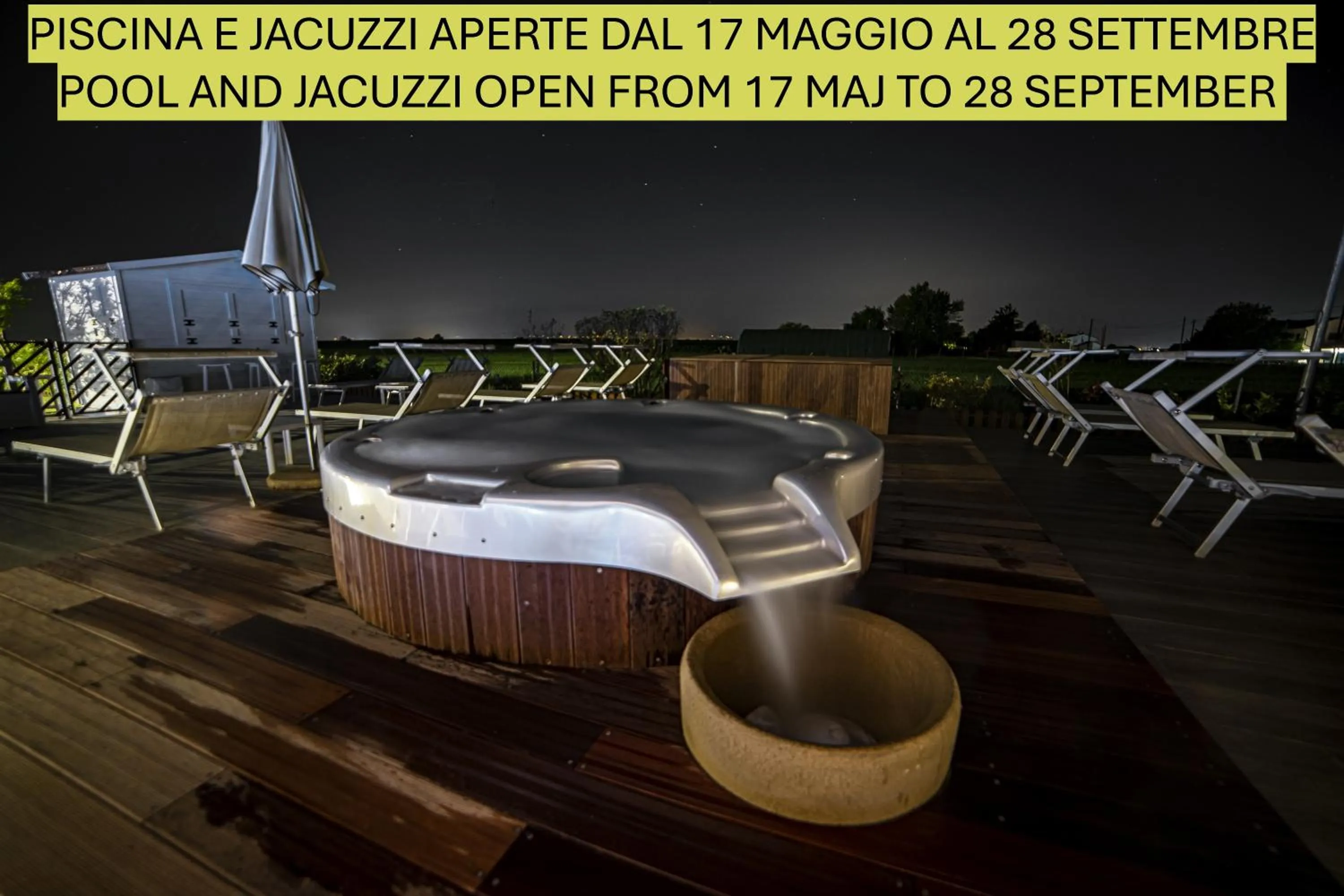 Swimming pool in Agriturismo B&B Vista Parco