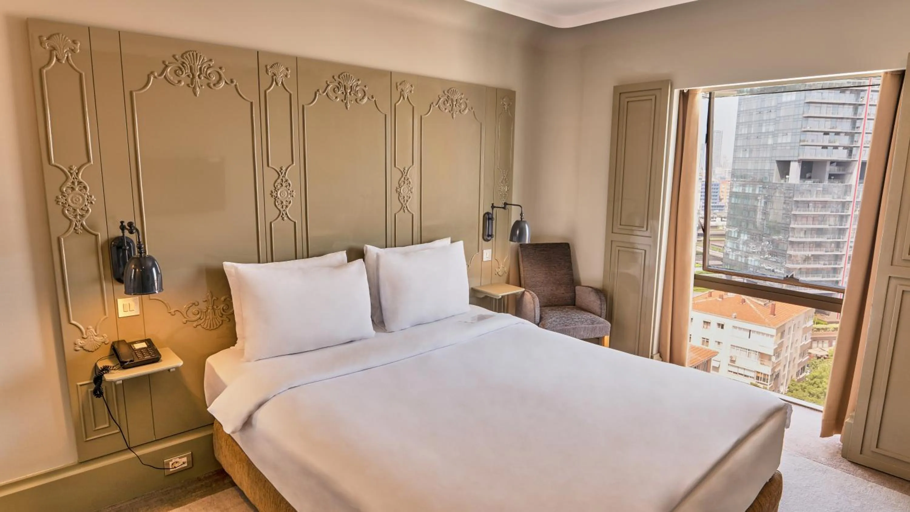 Bed in The Cettia Istanbul