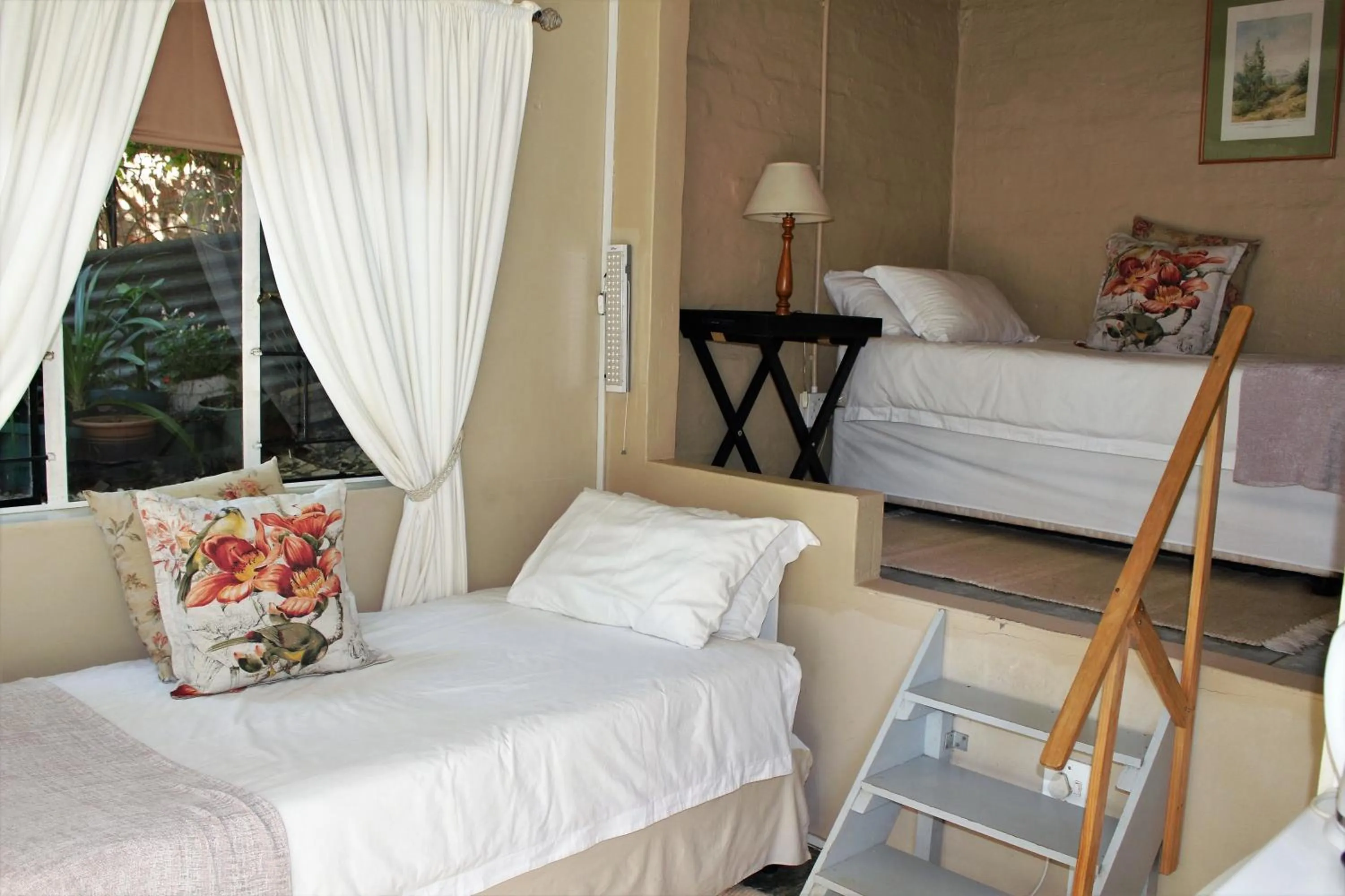 Bedroom, Bed in A Garden Suite B&B