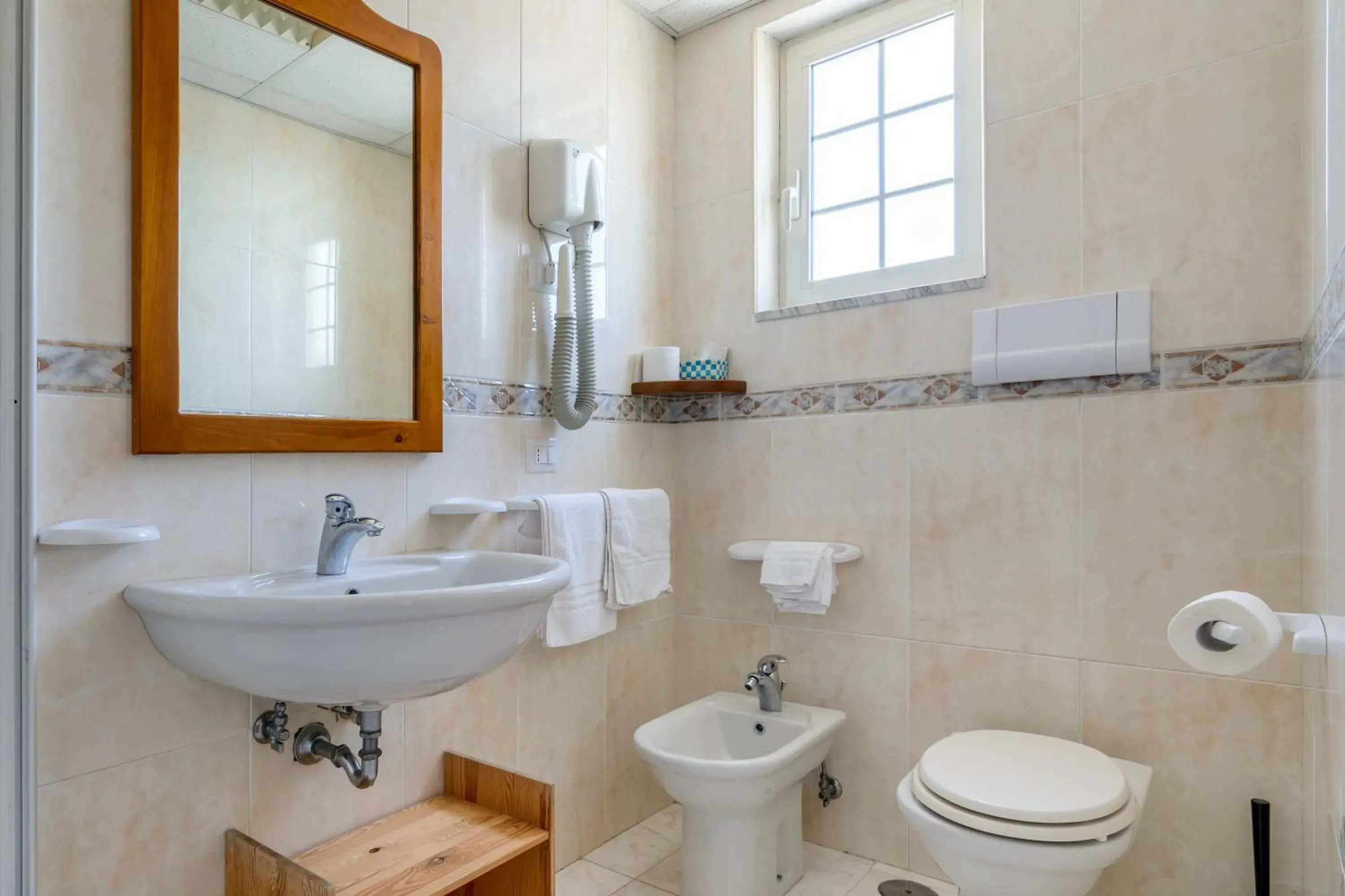 Superior Double or Twin Room in Hotel Mandetta - Adults Only Superior Double or Twin Room in Hotel Mandetta - Adults Only