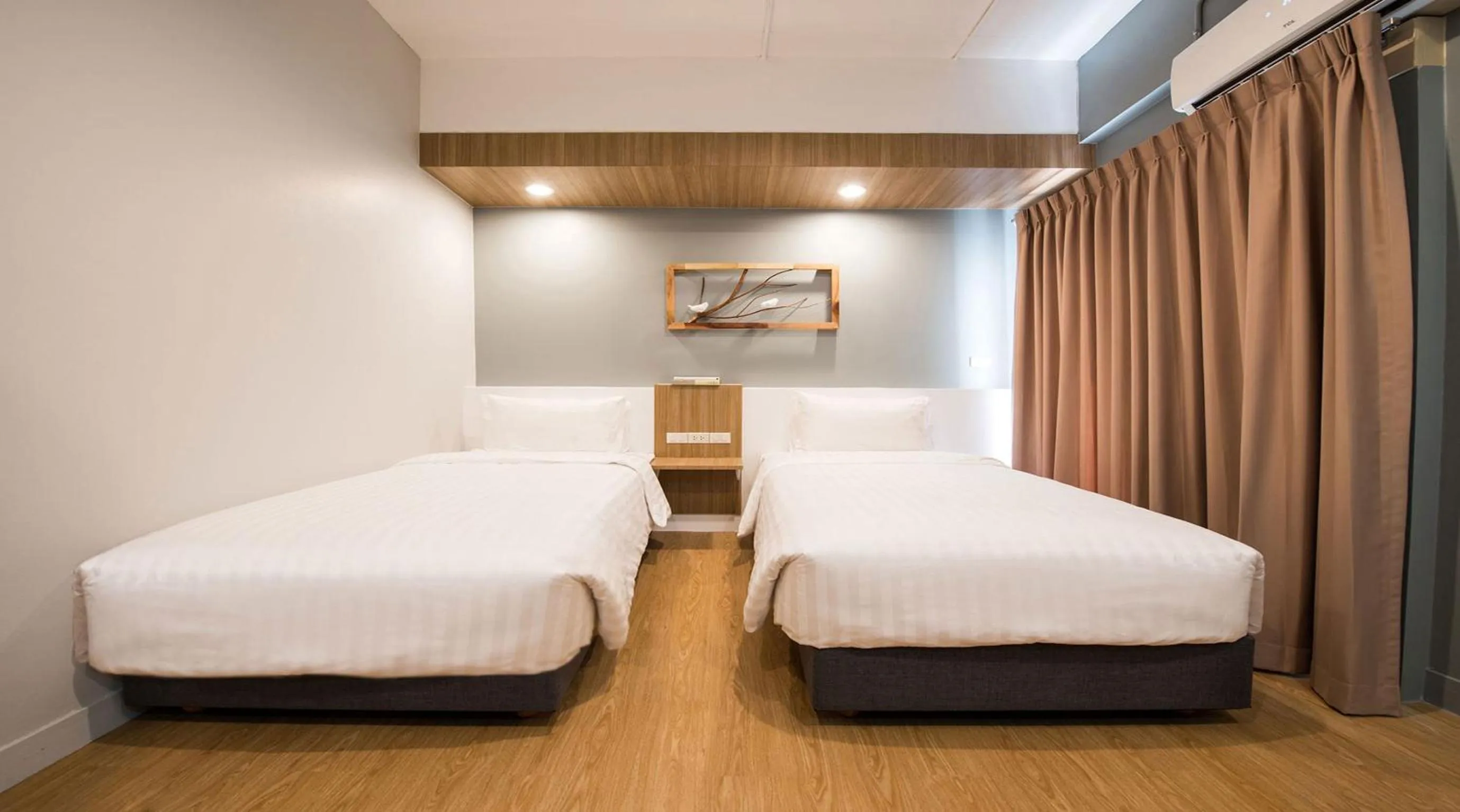 Bed in Shade House - Bitec Bangna