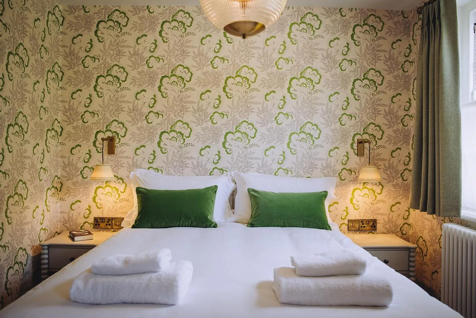 Bed in The Drummond at Albury