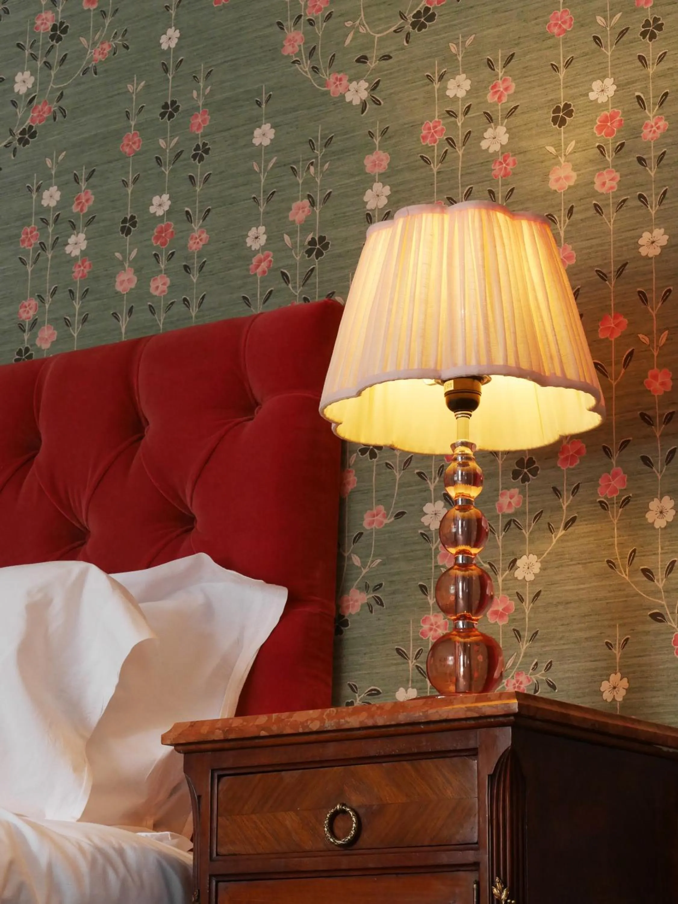 Bed in The Drummond at Albury