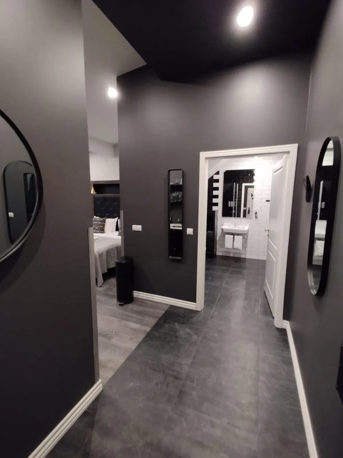 Photo of the whole room, Bed in Vintage Apartment Hotel