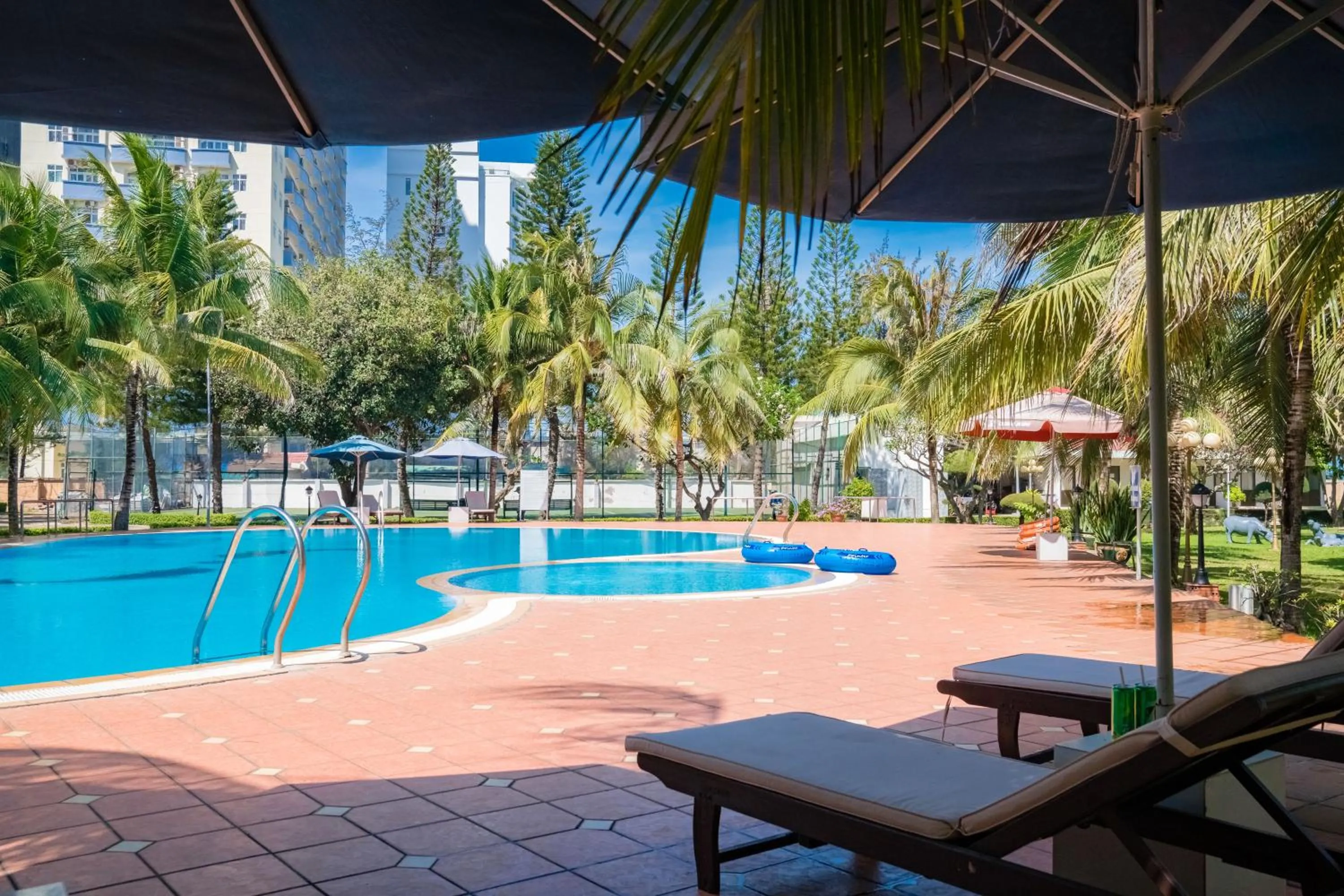 Swimming pool in Lotus Vung Tau Resort & Spa