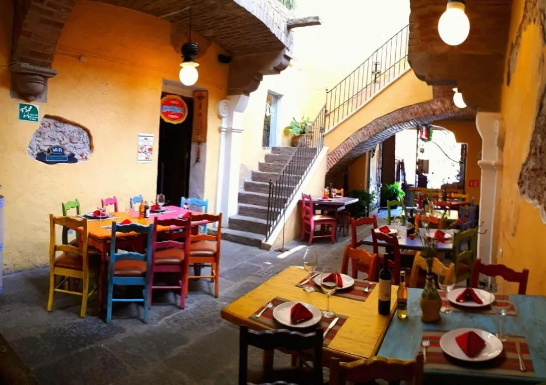 Restaurant/places to eat in Hotel Boutique Posada XVII