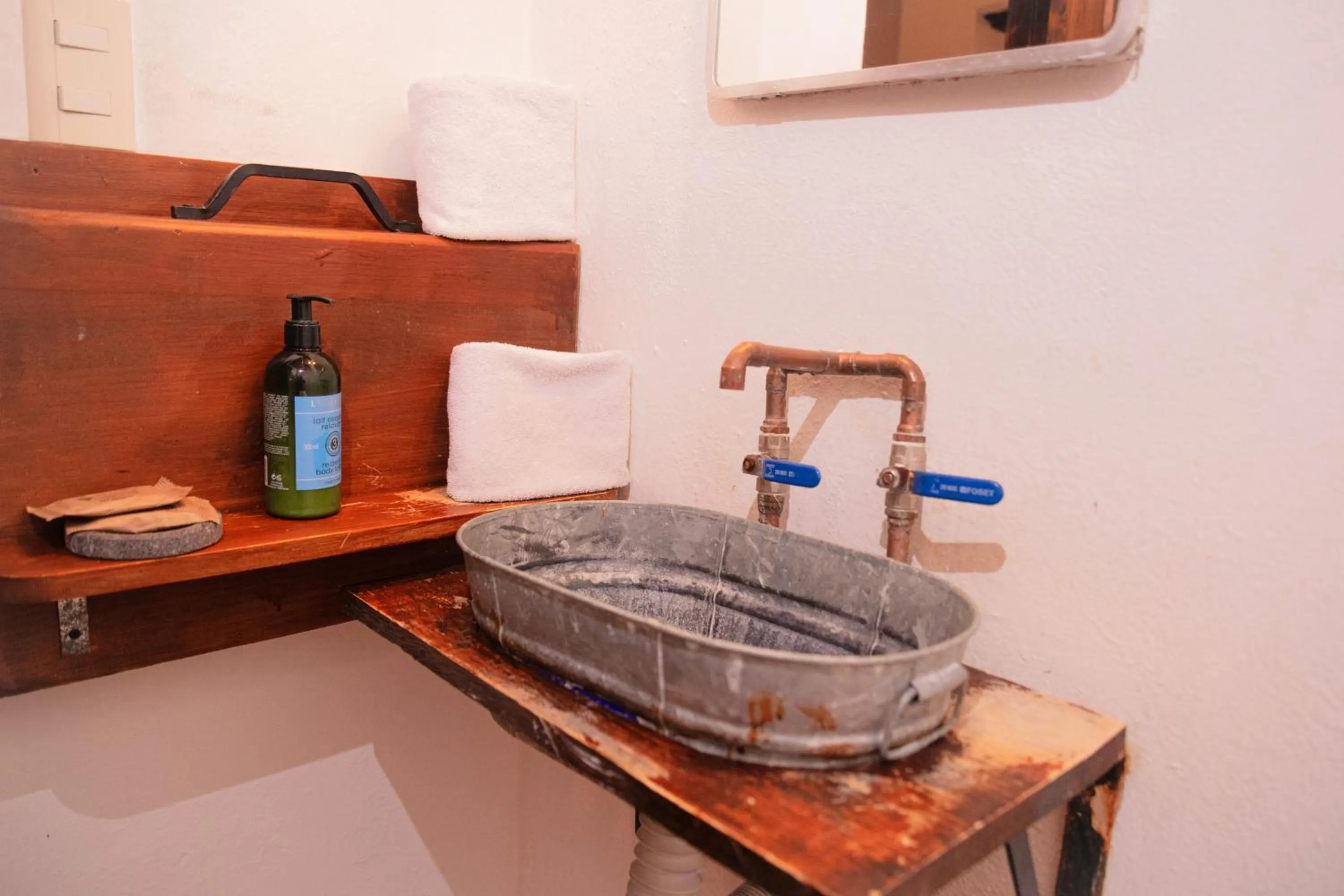 Photo of the whole room in Sereno Hotel