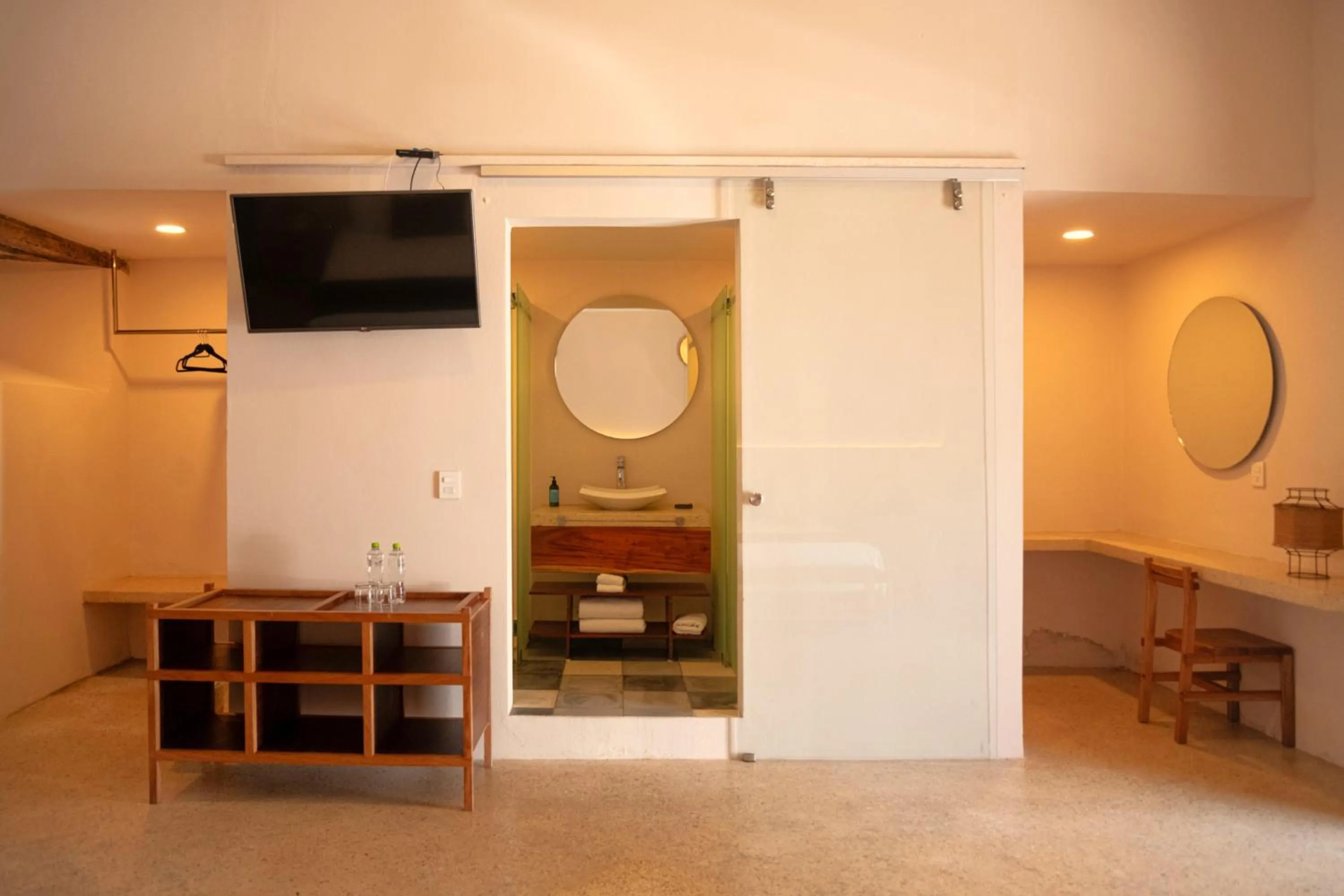 Photo of the whole room in Sereno Hotel