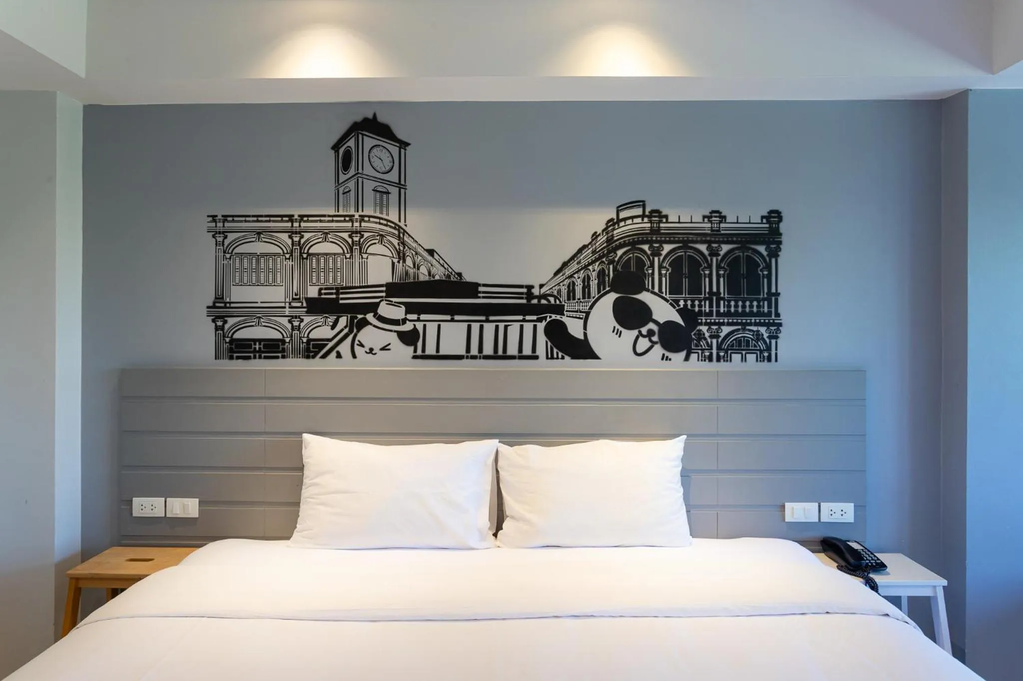 Bed in Recenta Style Phuket Town